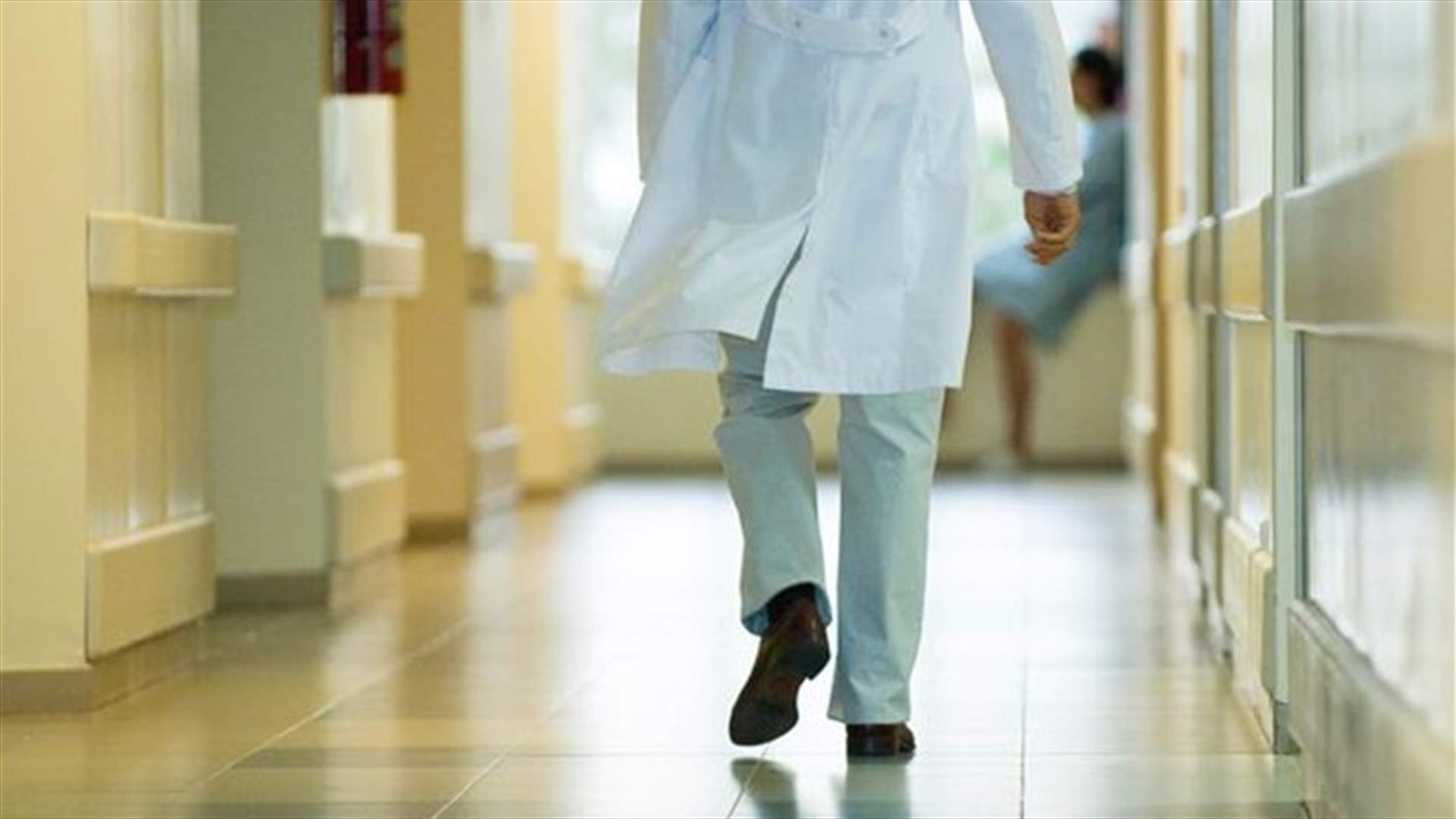 سعودي ضرب طبيباً بالحذاء داخل المستشفى!