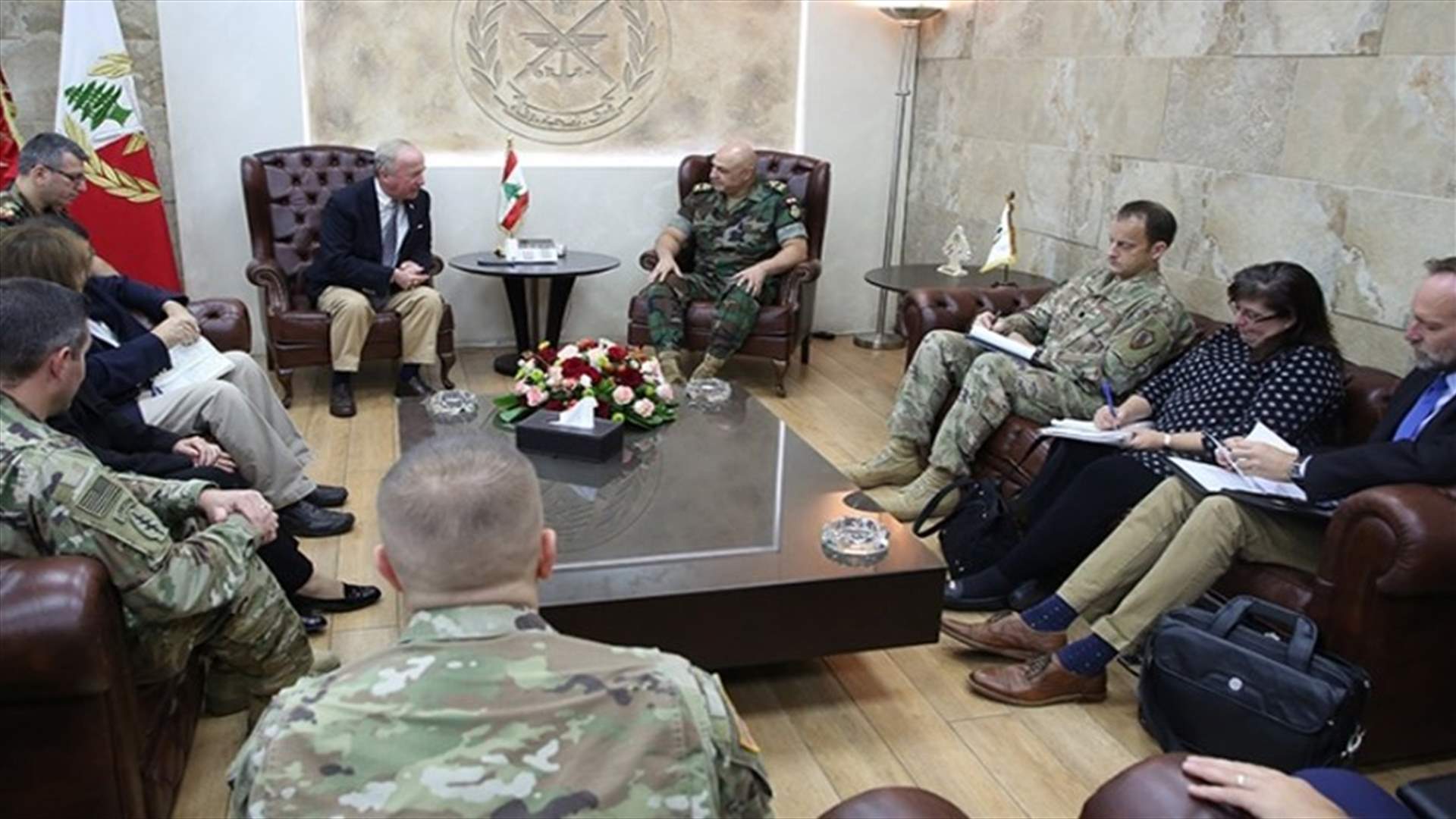 US Congress delegation meets with LAF commander in Yarzeh