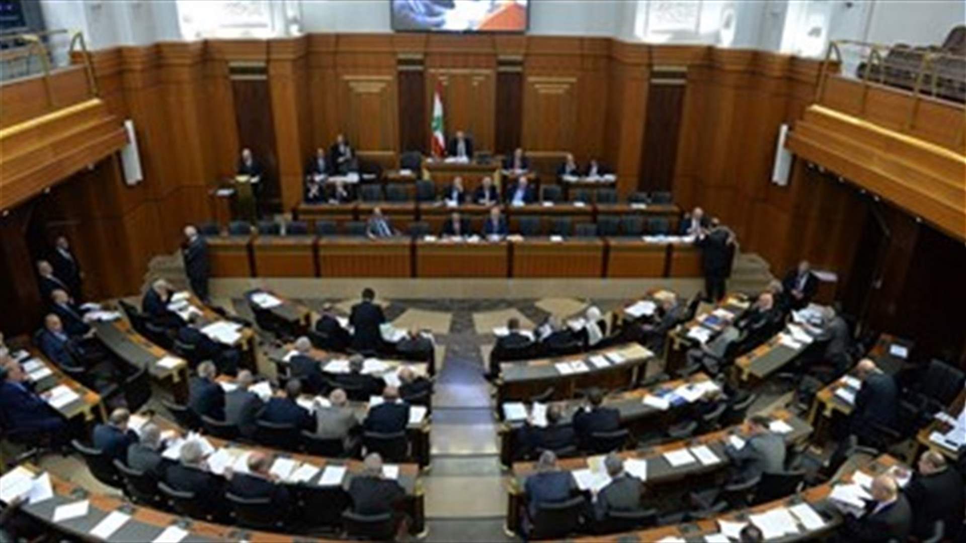Parliament approves country's first budget since 2005