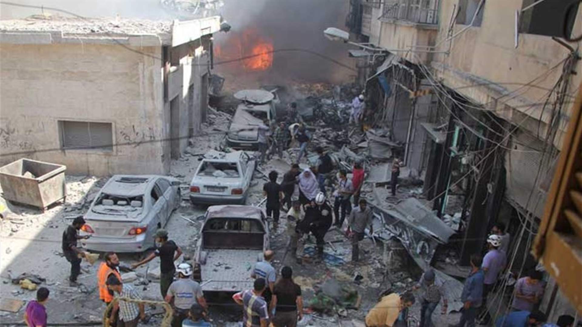 مقتل 16 مدنيا بينهم اطفال بغارات على دير الزور