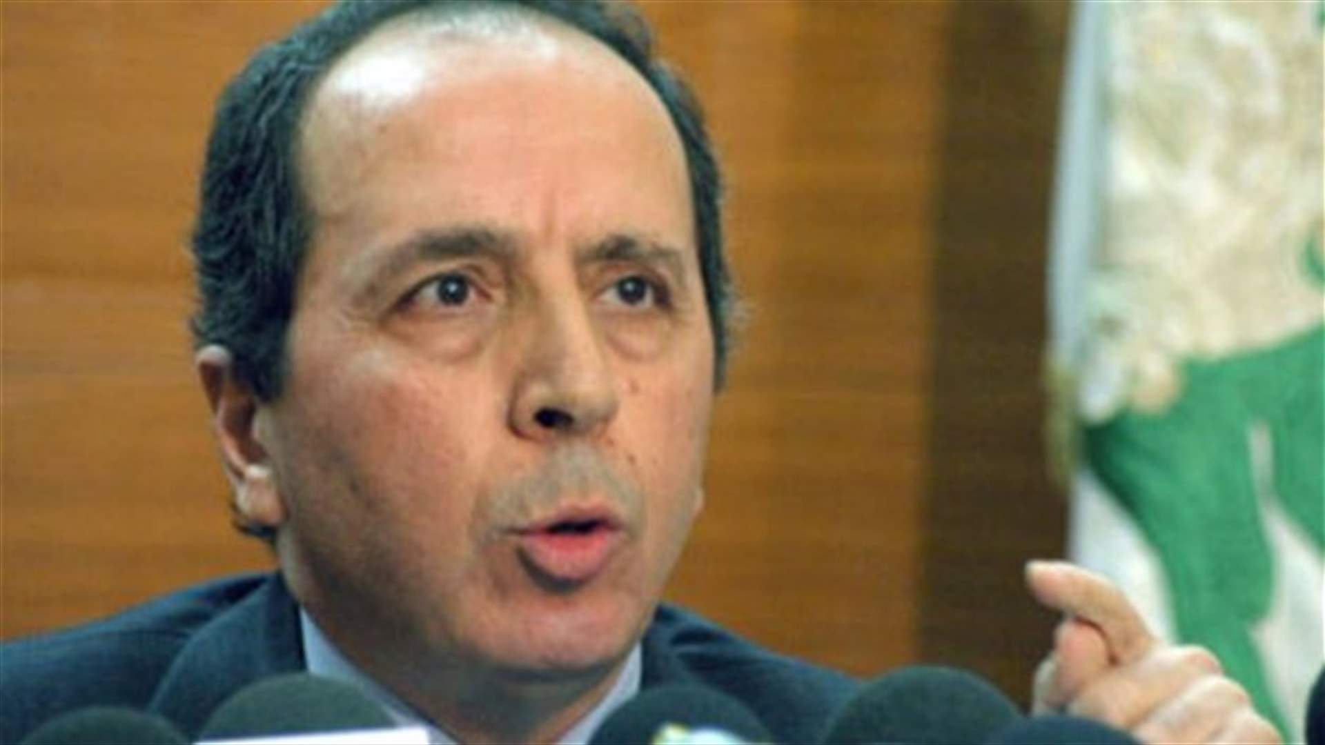 جميل السيد يسأل جعجع: "الحقّ على الله؟"