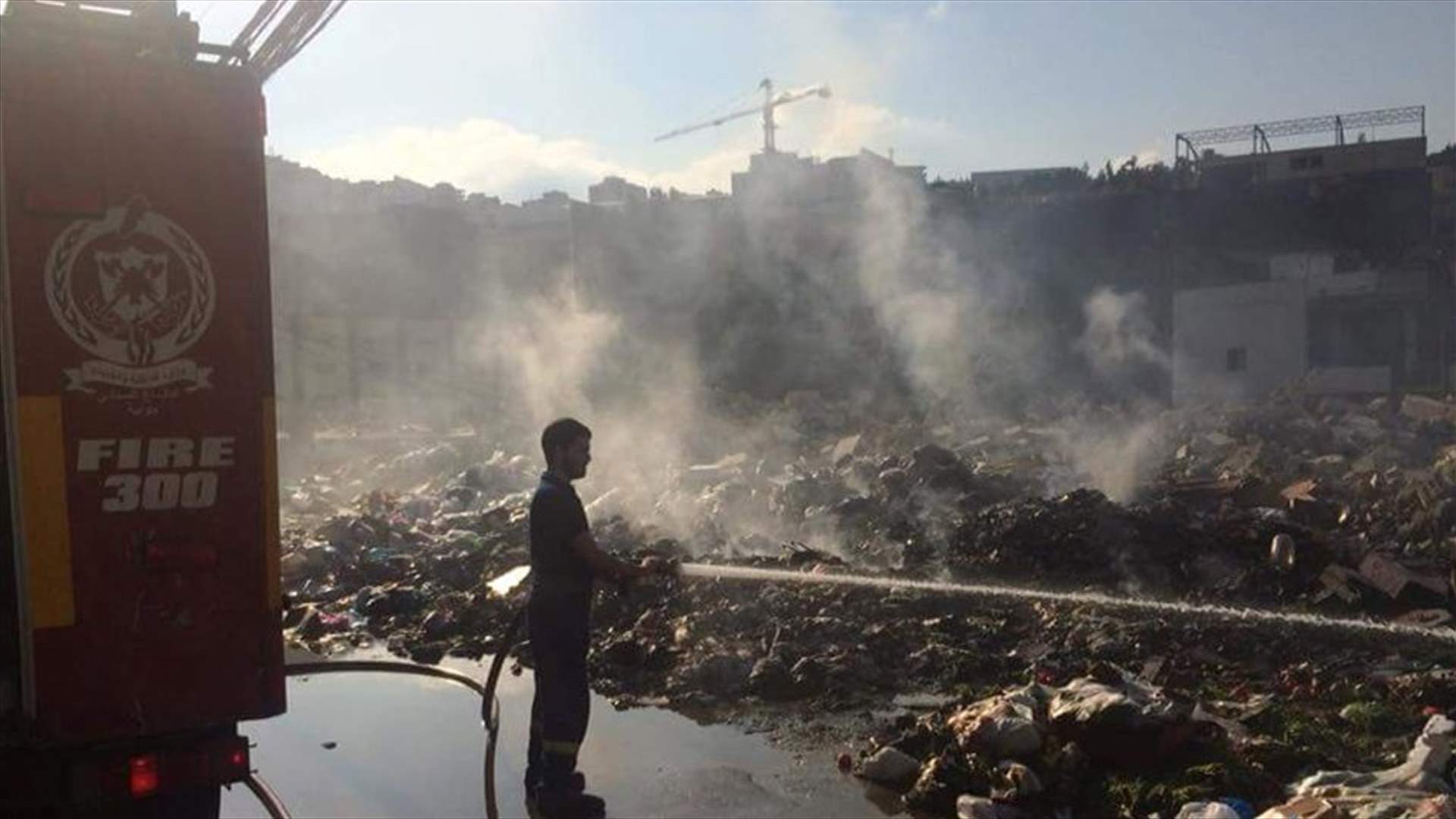 حريقان في أدما وزوق مصبح