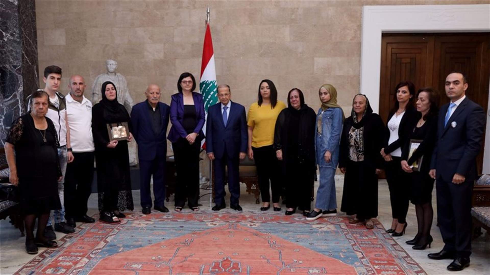 عون: سنعمل لإزالة الفوارق القانونية بين الرجل والمرأة