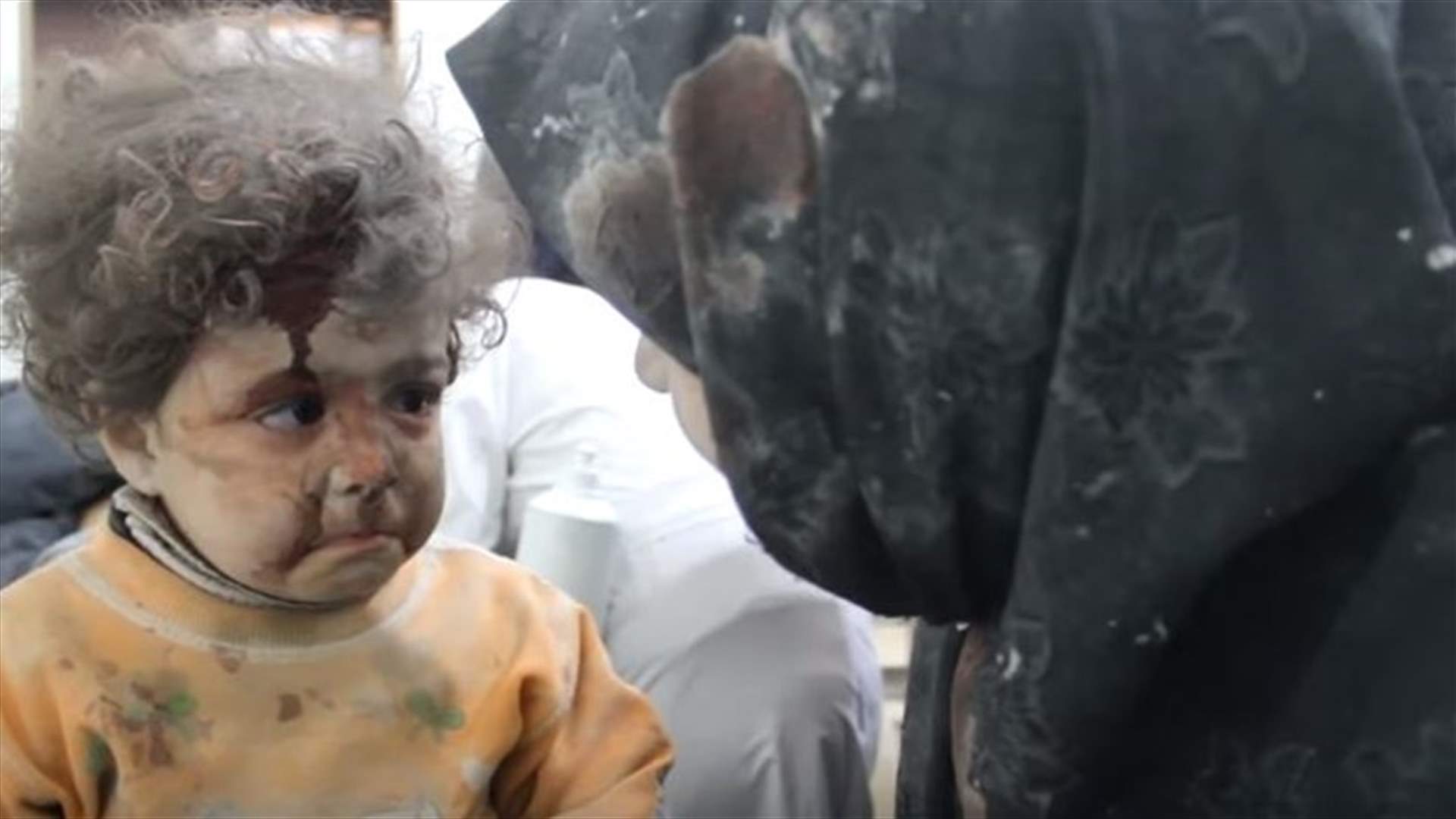 لن تستطيعوا حبس دموعكم خلال فيلم "داخل حلب...المشفى الأخير"