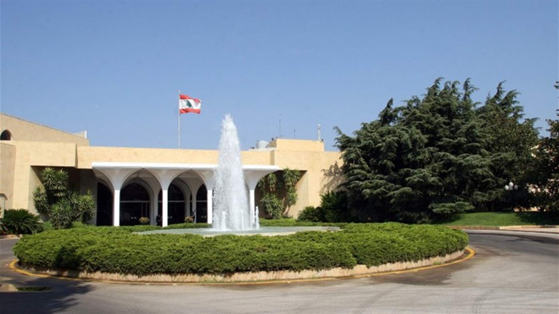 العونيون يتهمون "القوات" بالإعتداء على صلاحيات رئيس الجمهورية
