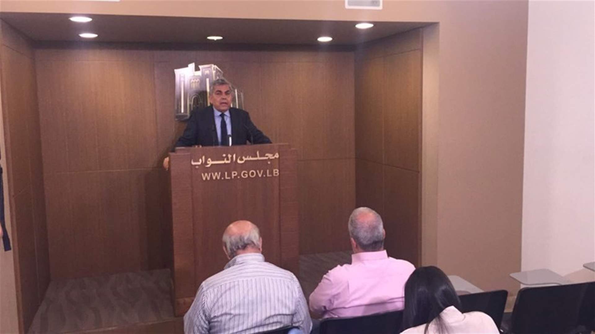 MP Hekmat Dib calls for suspending al-Mashnouq’s decision