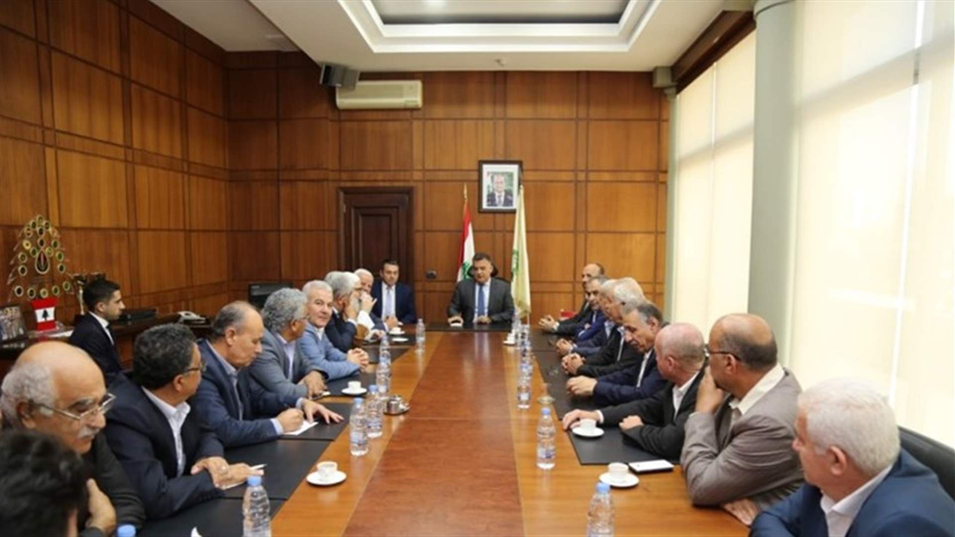 ملف المطلوبين في عين الحلوة بين اللواء ابراهيم والفصائل والقوى الإسلامية الفلسطينية