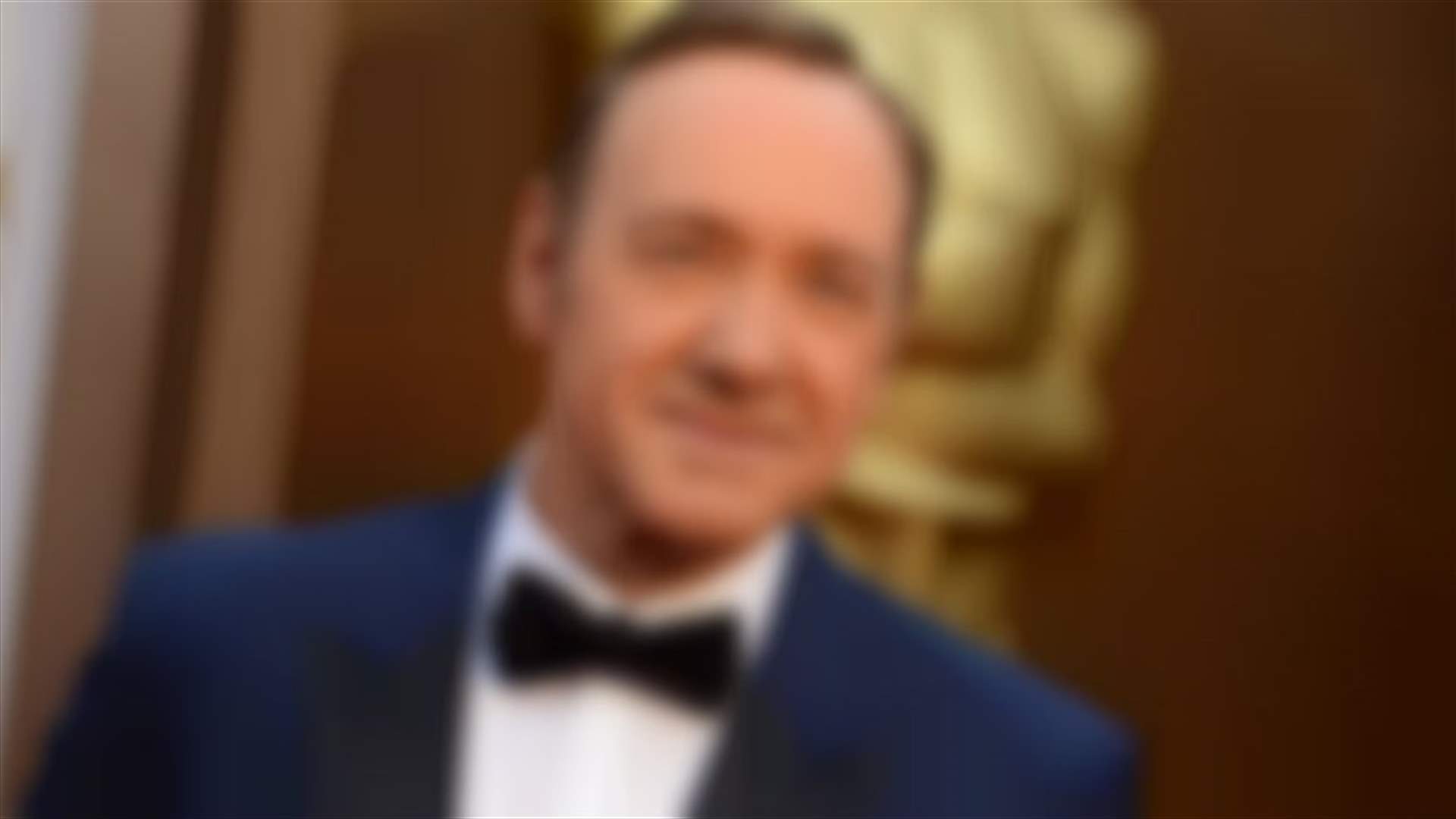 بالصورة- ممثل معروف يكشف عن مثليته الجنسية