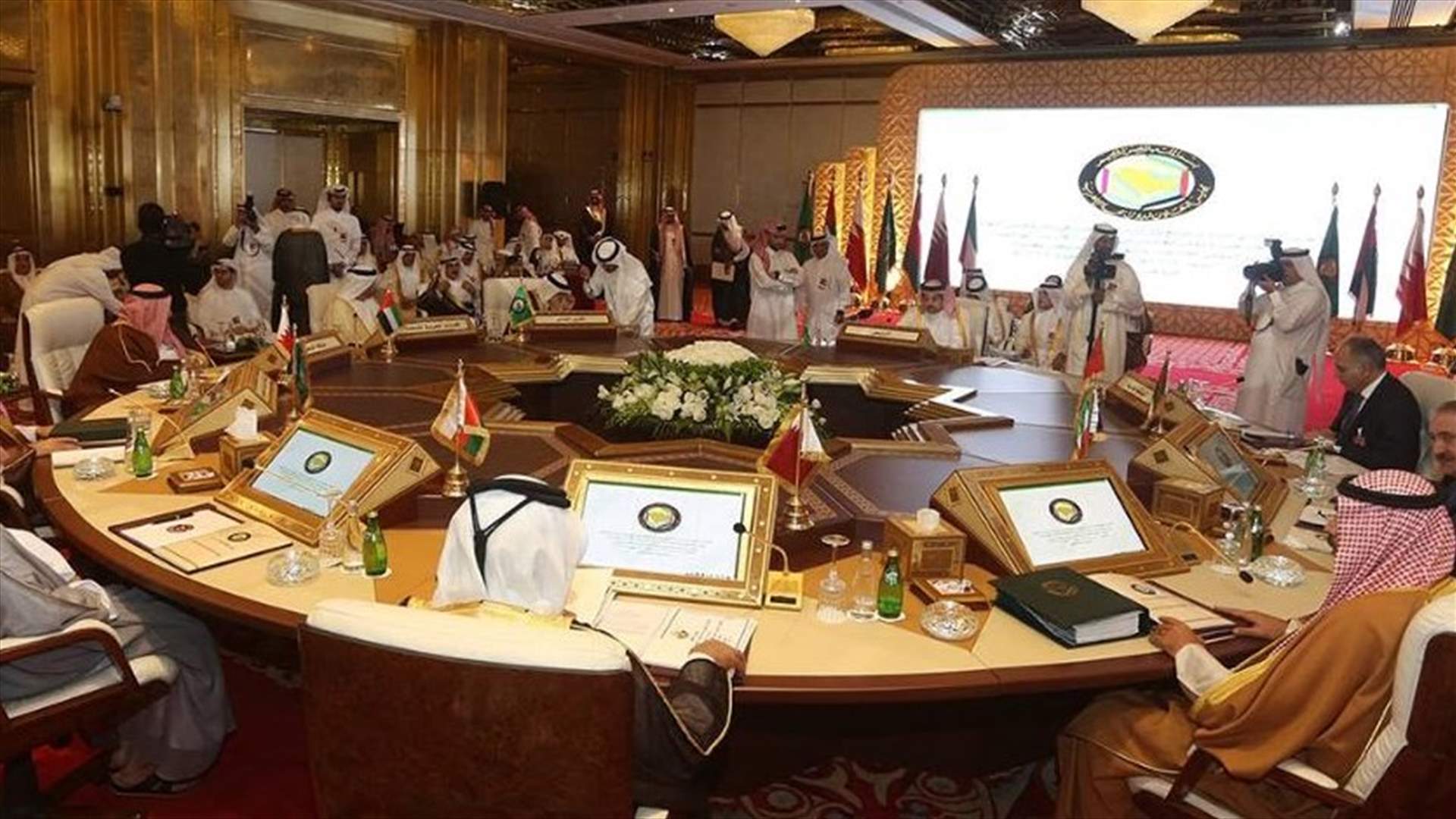 البحرين لن تحضر القمة الخليجية...إلا إذا
