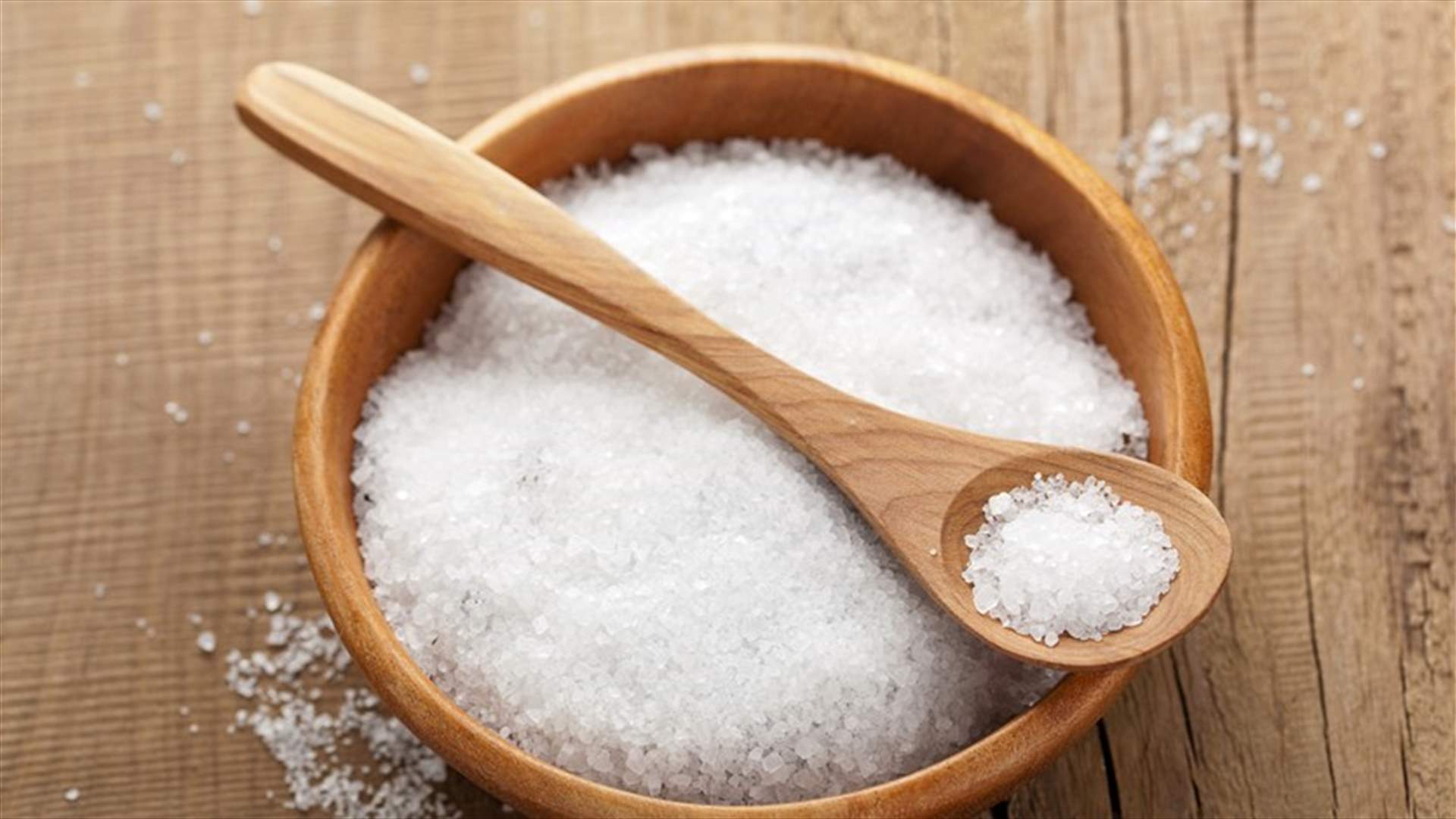 لهذه الاسباب نشعر برغبة شديدة لتناول الملح