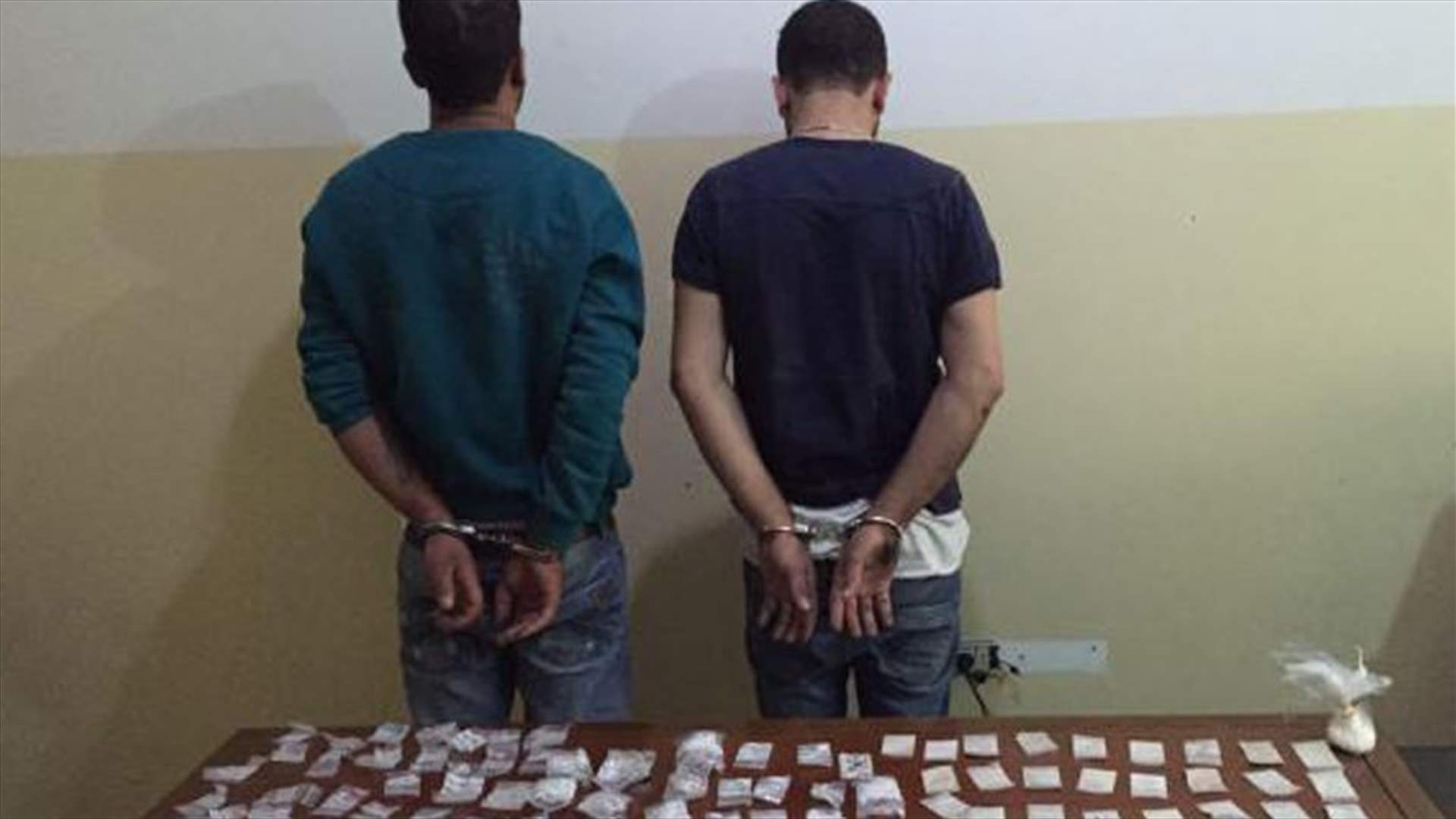 اعترفا بترويج المخدرات في كسروان وجبيل...و"الخال" يزوّدهما بها