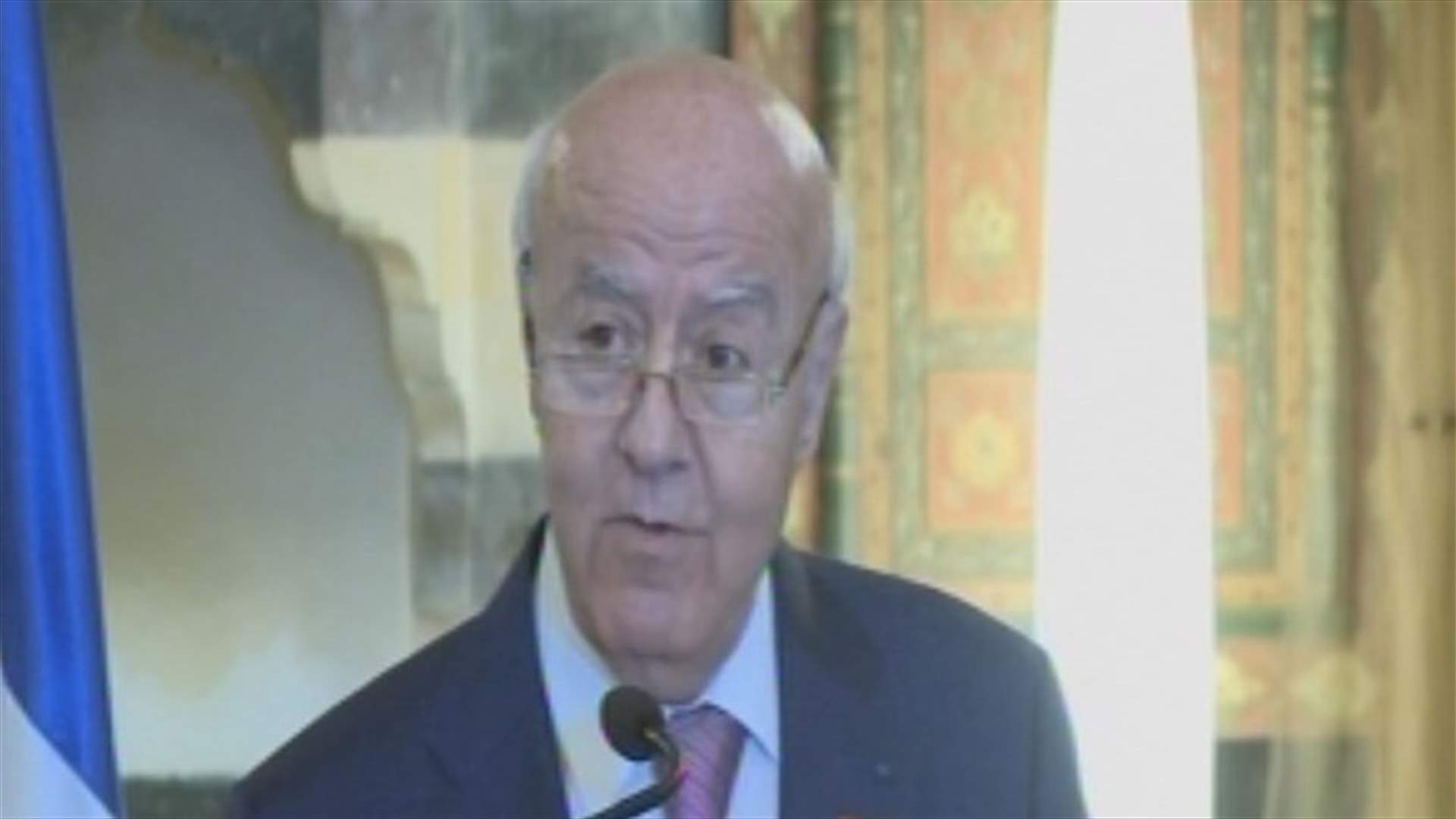 فرنسا تقلد الدكتور أنطوان بستاني وسام جوقة الشرف برتبة فارس