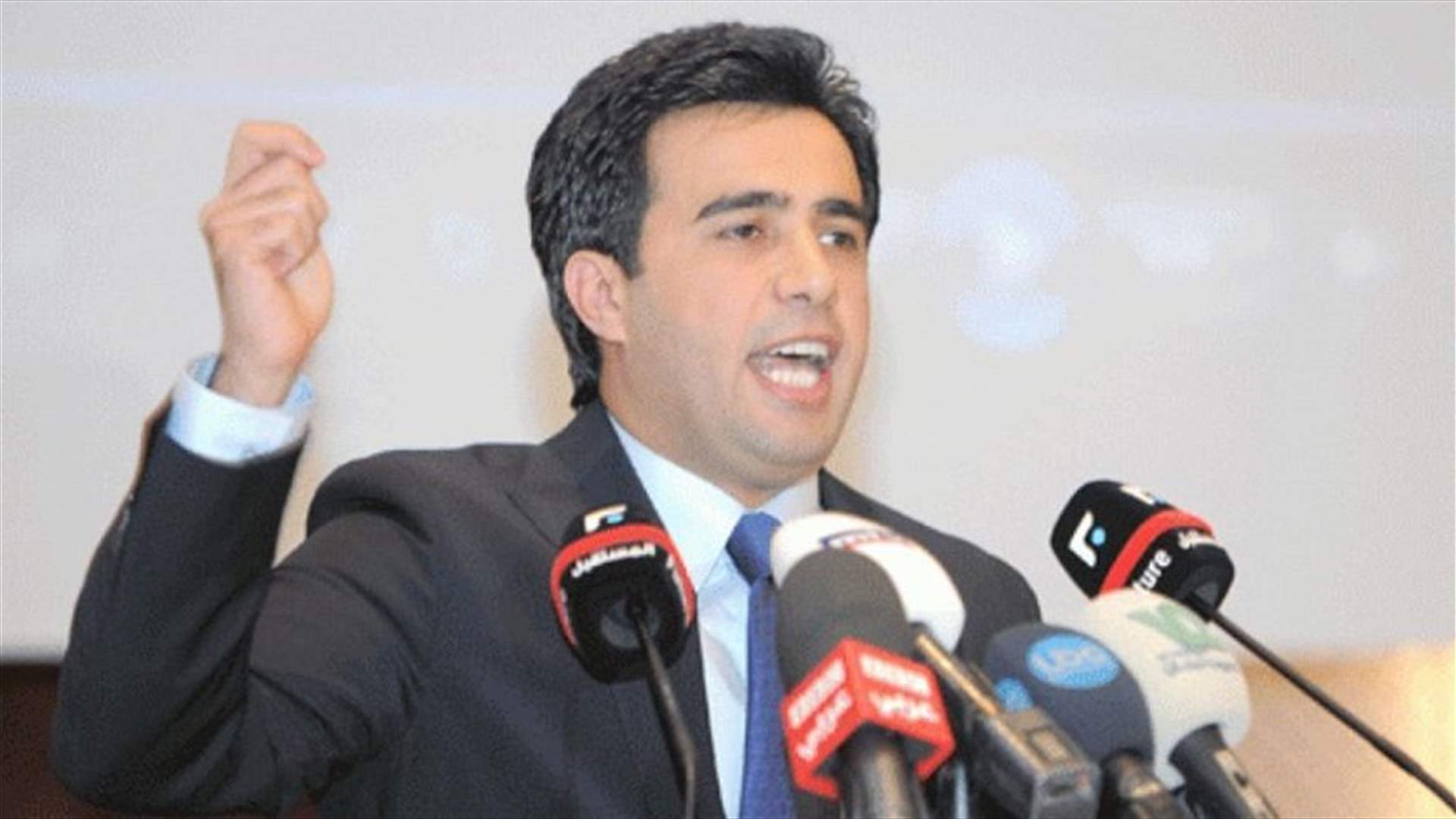 عقاب صقر: الحريري لم يستقل رغماً عنه بل عن قناعة