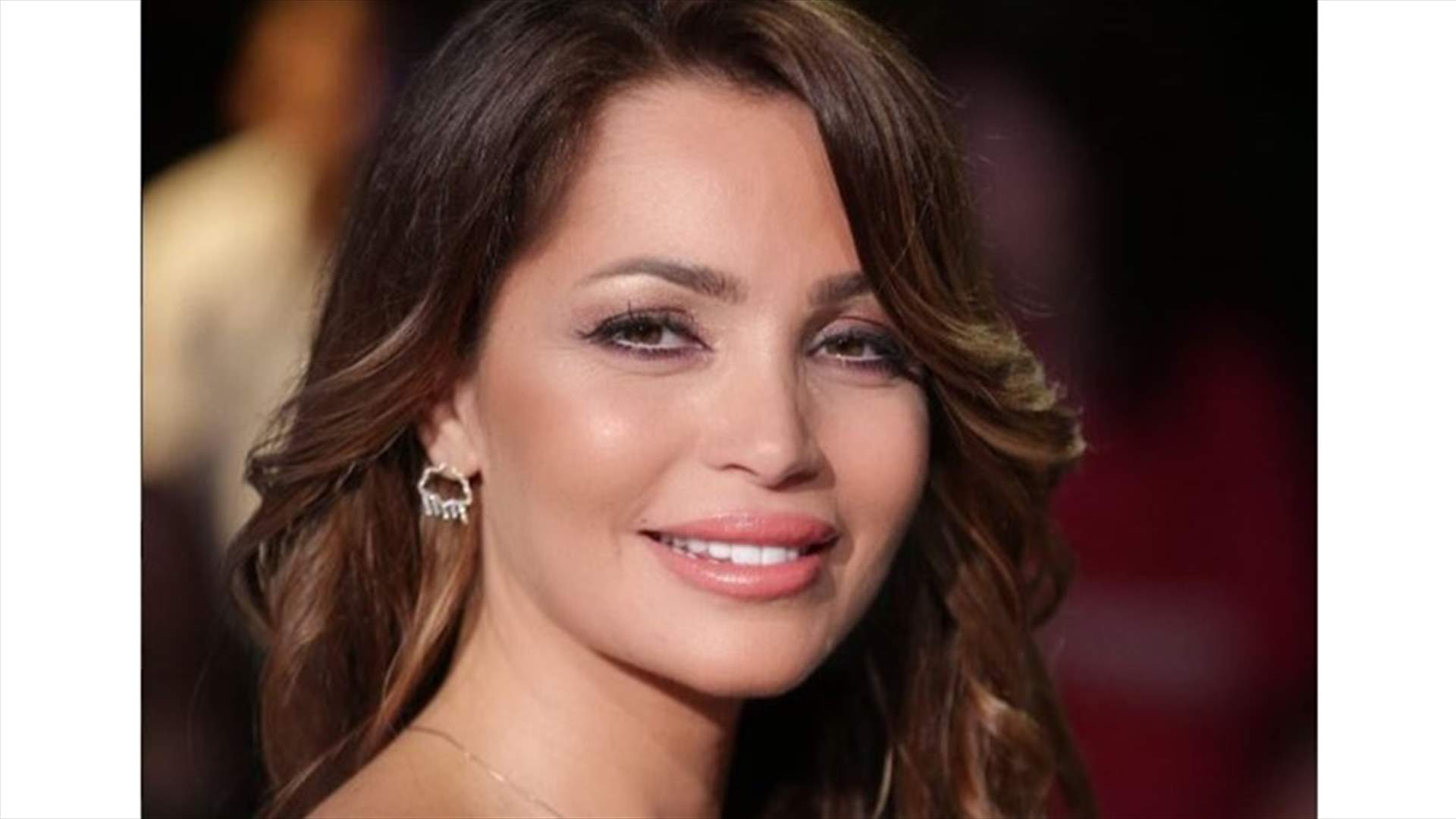 بالصورة - جيهان علامة في لقطةٍ عفوية على الدراجة النارية