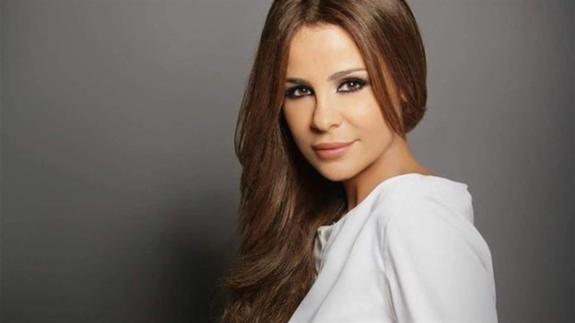 بالصورة- كارول سماحة مع ابنتها في الاستديو... ما الذي تحضّر له؟