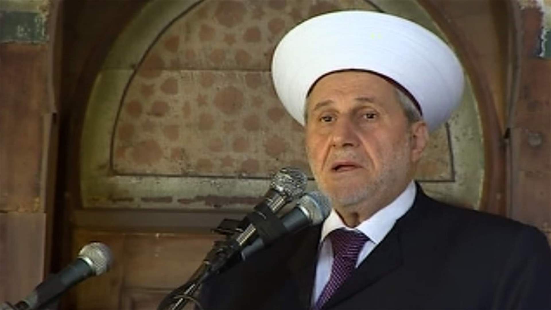 Mufti Shaar: Dangerous reasons behind Hariri’s resignation