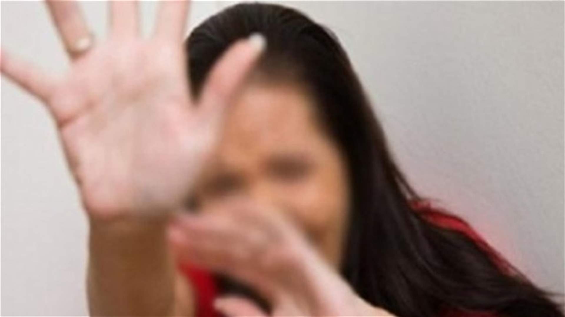 جرّدها من زيها وأجبرها على الصمت... مدير يحاول اغتصاب طفلة داخل مرحاض المدرسة