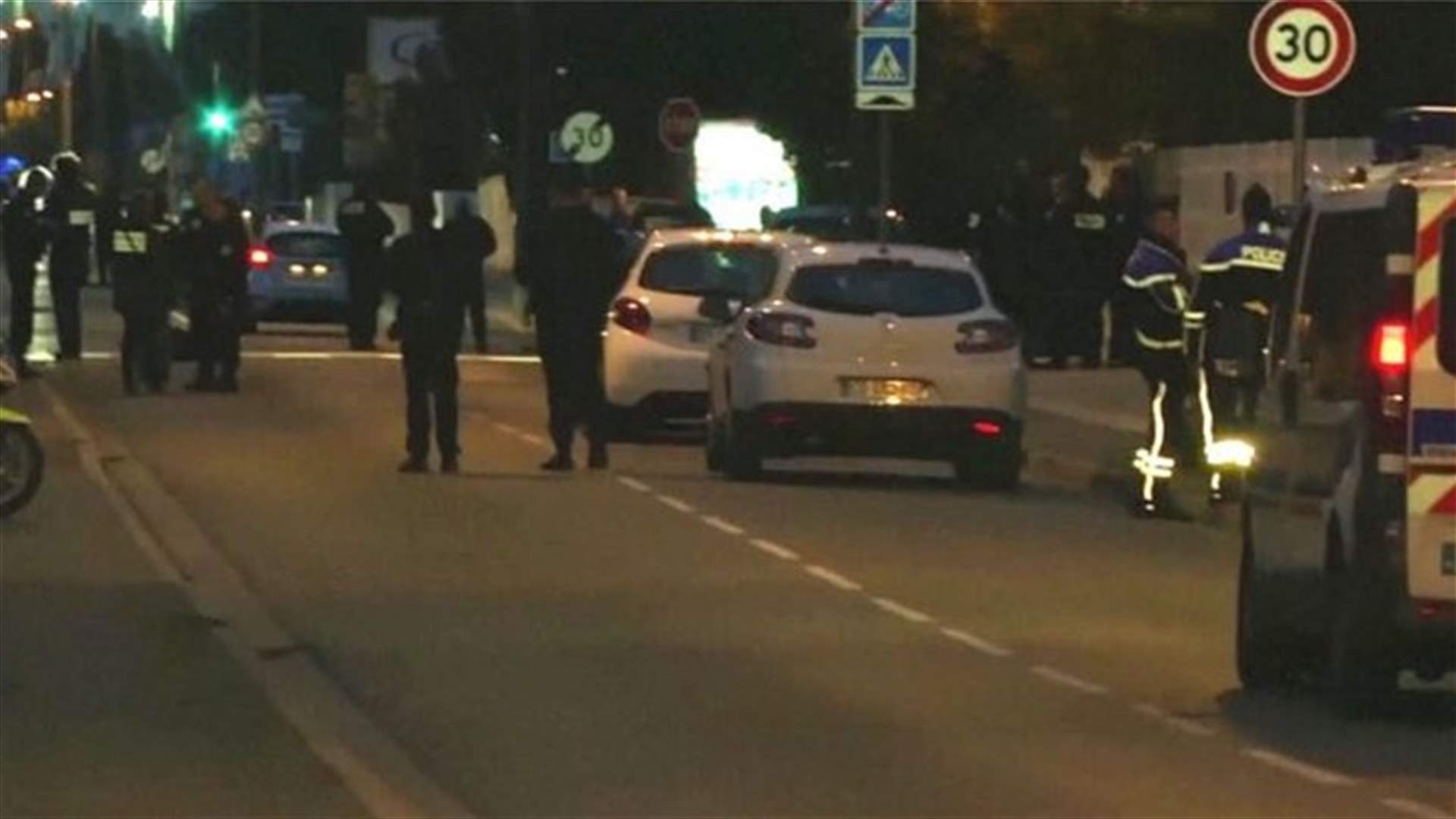 جرحى بعد تعمد سائق سيارة صدم المارة في جنوب غرب فرنسا