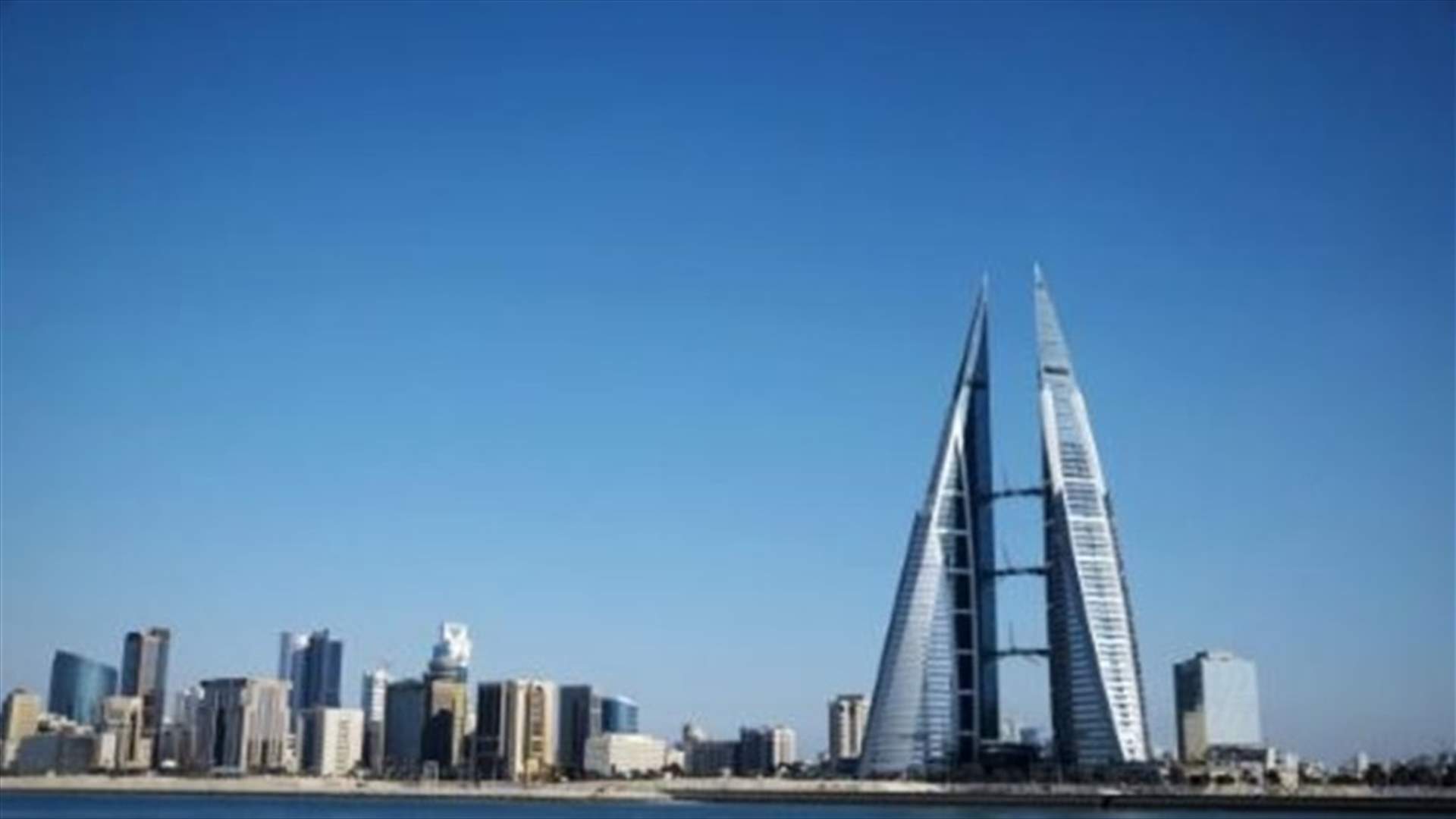 البحرين تتهم ايران بالوقوف وراء الحريق في انبوب للنفط