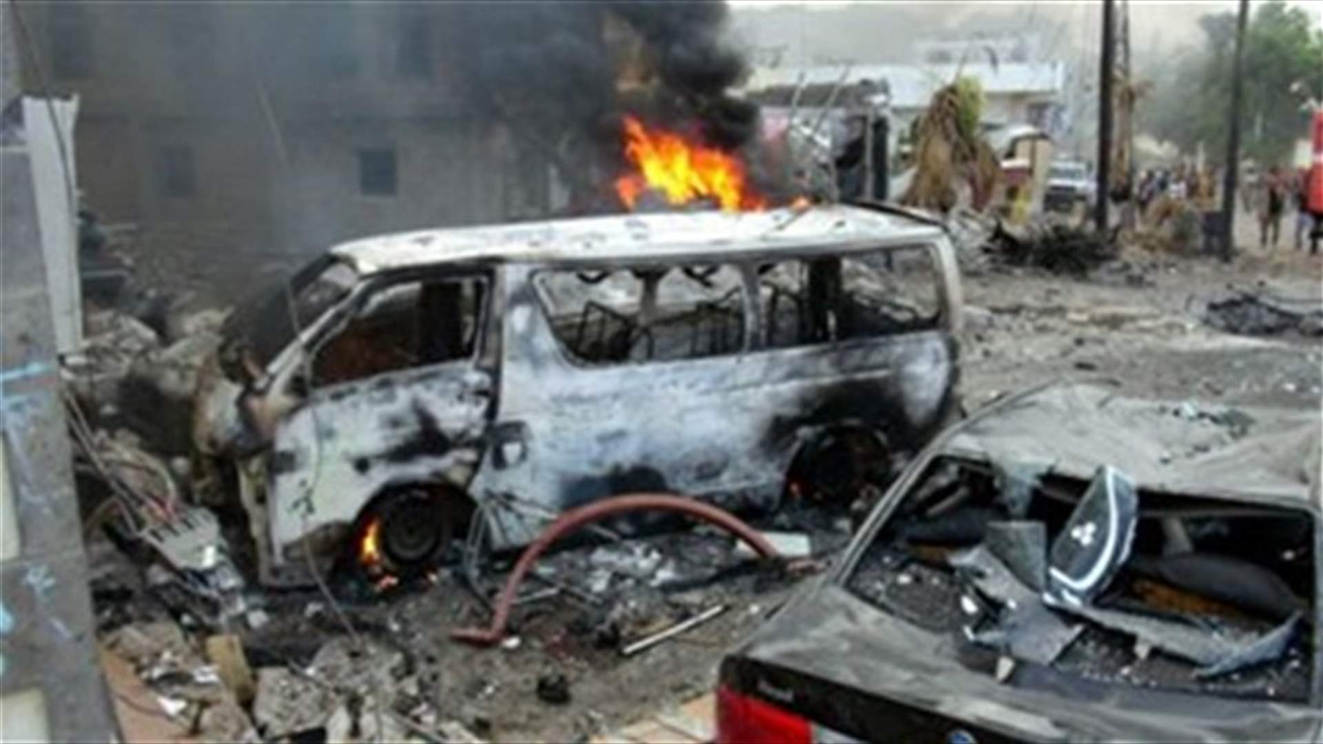 Suicide bombers kill at least six in attack in Yemeni city - witnesses