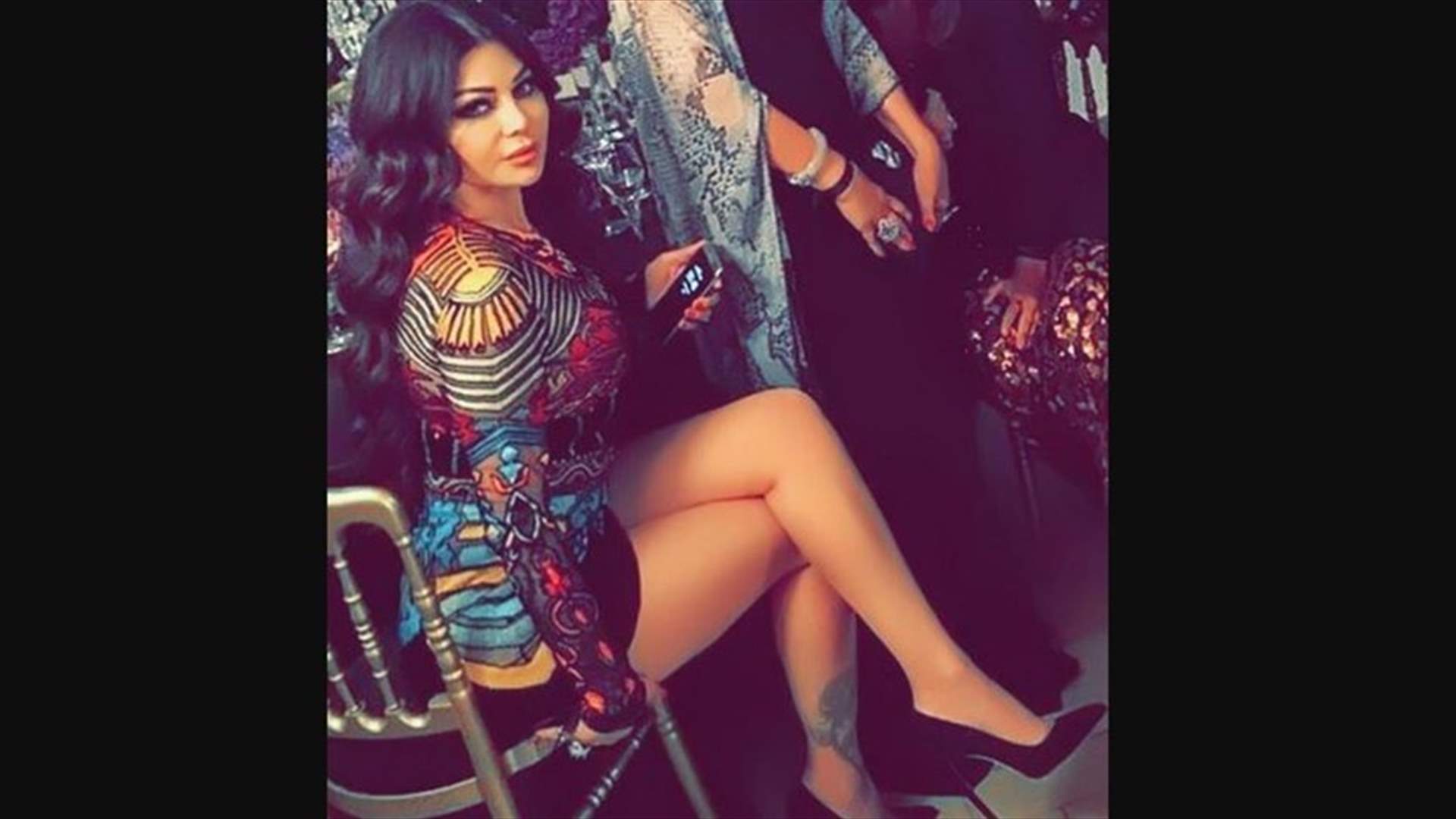 بالصورة – بعد الشورت... هيفا وهبي تثير الضجة بسبب سروالها