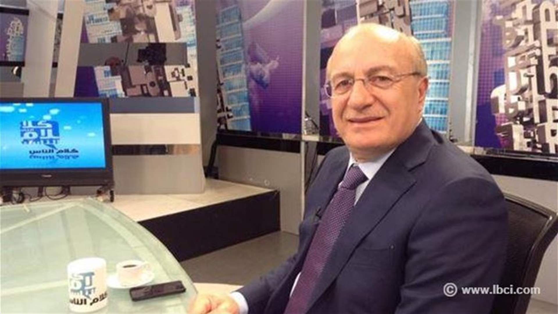 من قصد غطاس خوري في تغريدته؟
