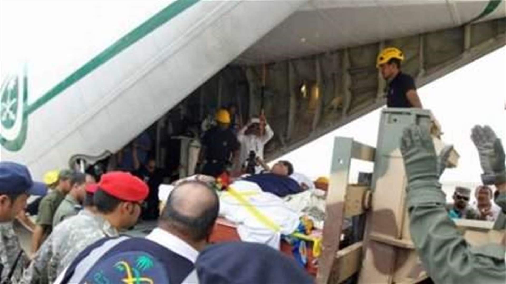 بعدما أخرج من منزله بطائرة... هكذا أصبح أسمن رجل في السعودية