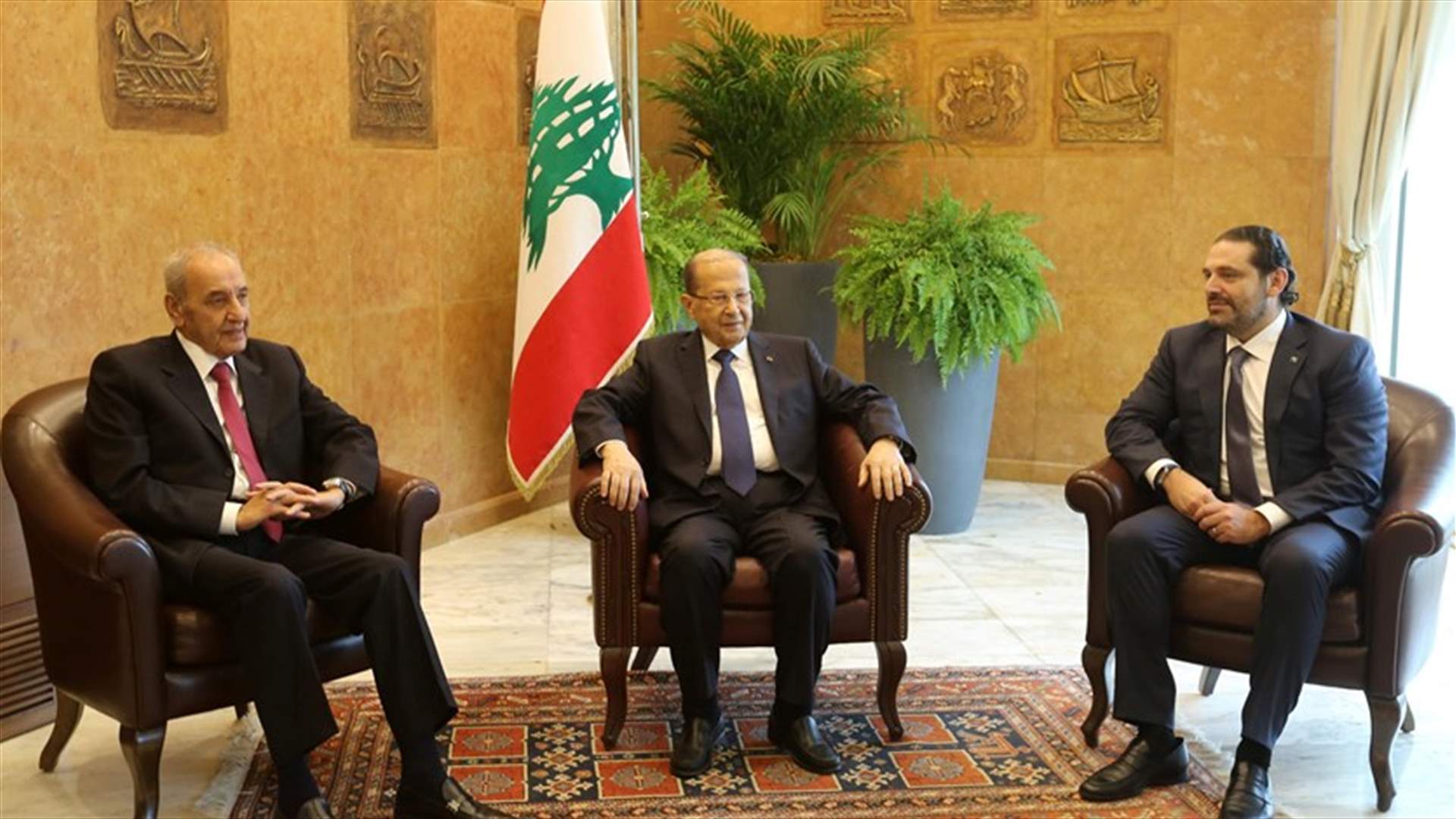 من هي الشخصية التي هنأت ونبّهت؟