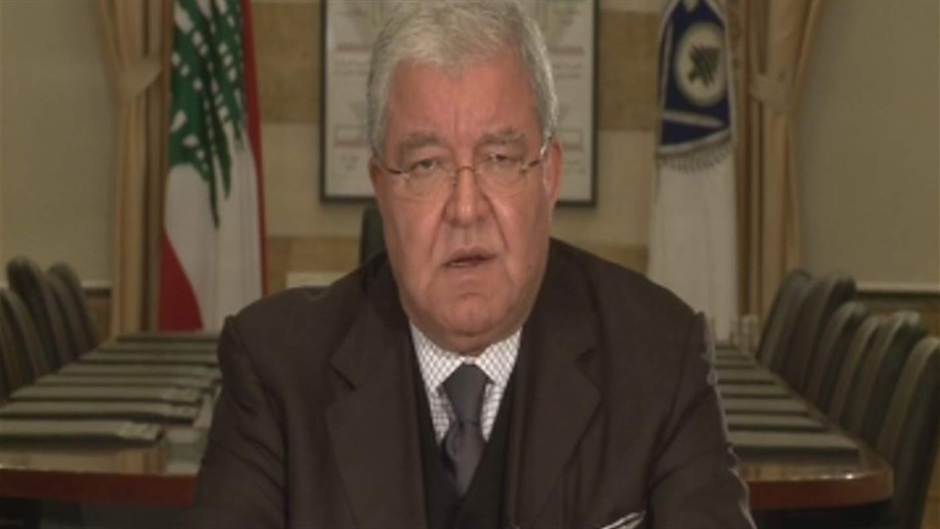 التريث لا يعني إلغاء مضمون الاستقالة... المشنوق للـLBCI : نزع سلاح "حزب الله" ليس مطروحا ولكن...
