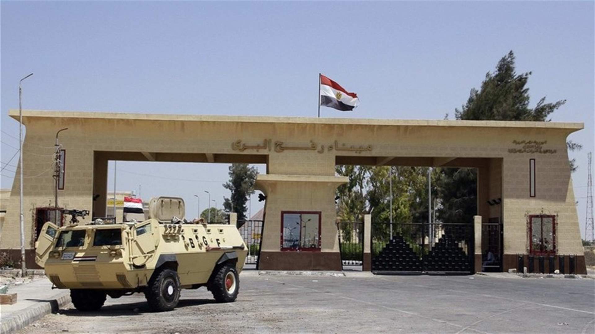 مصر تؤجل فتح معبر رفح بعد هجوم سيناء