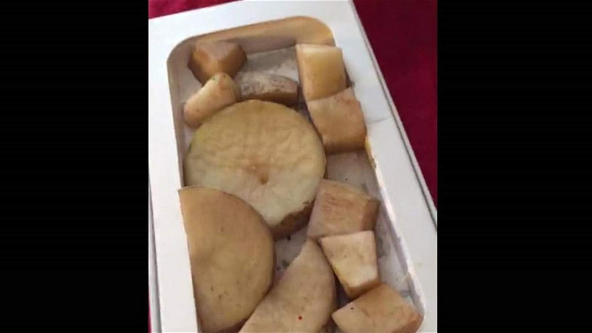 Woman Pays 100$ For An iPhone 6 In Black Friday Deal, But Somehow Gets A Box Of Potatoes