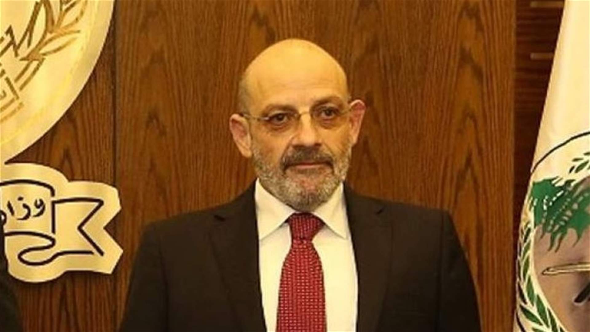 Defense Minister arrives to Romania