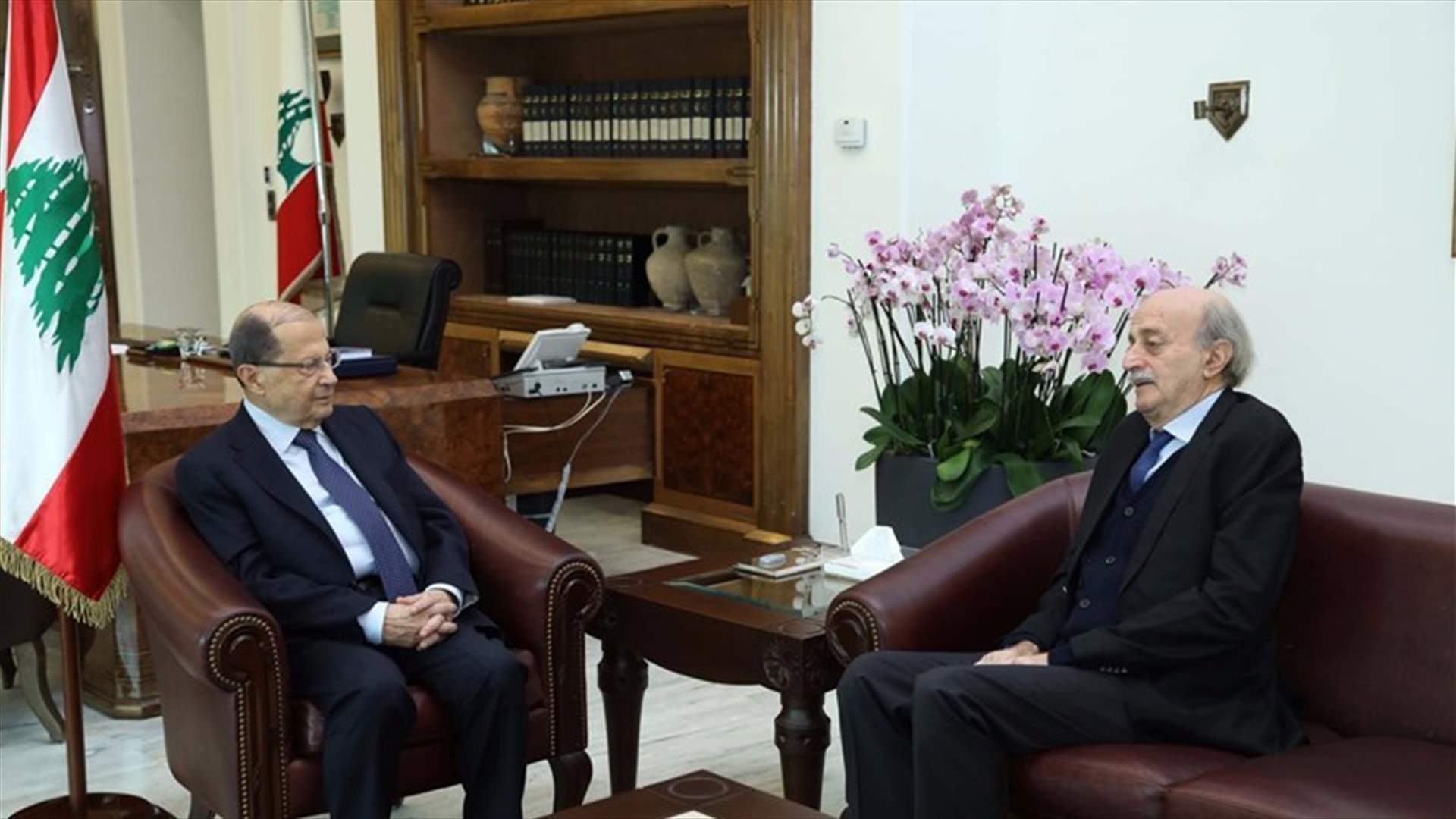 MP Jumblatt: It is useless to tackle the issue of weapons
