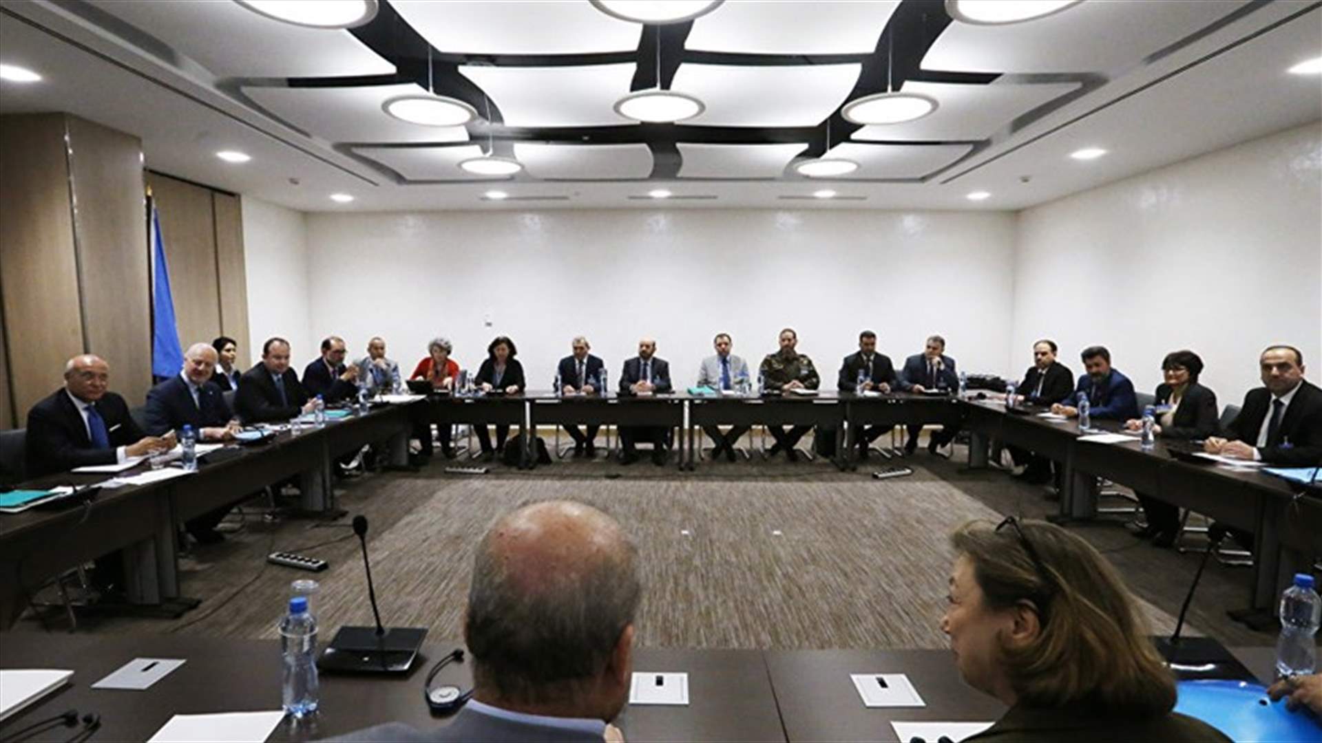 Syrian government welcomes committee to discuss constitution