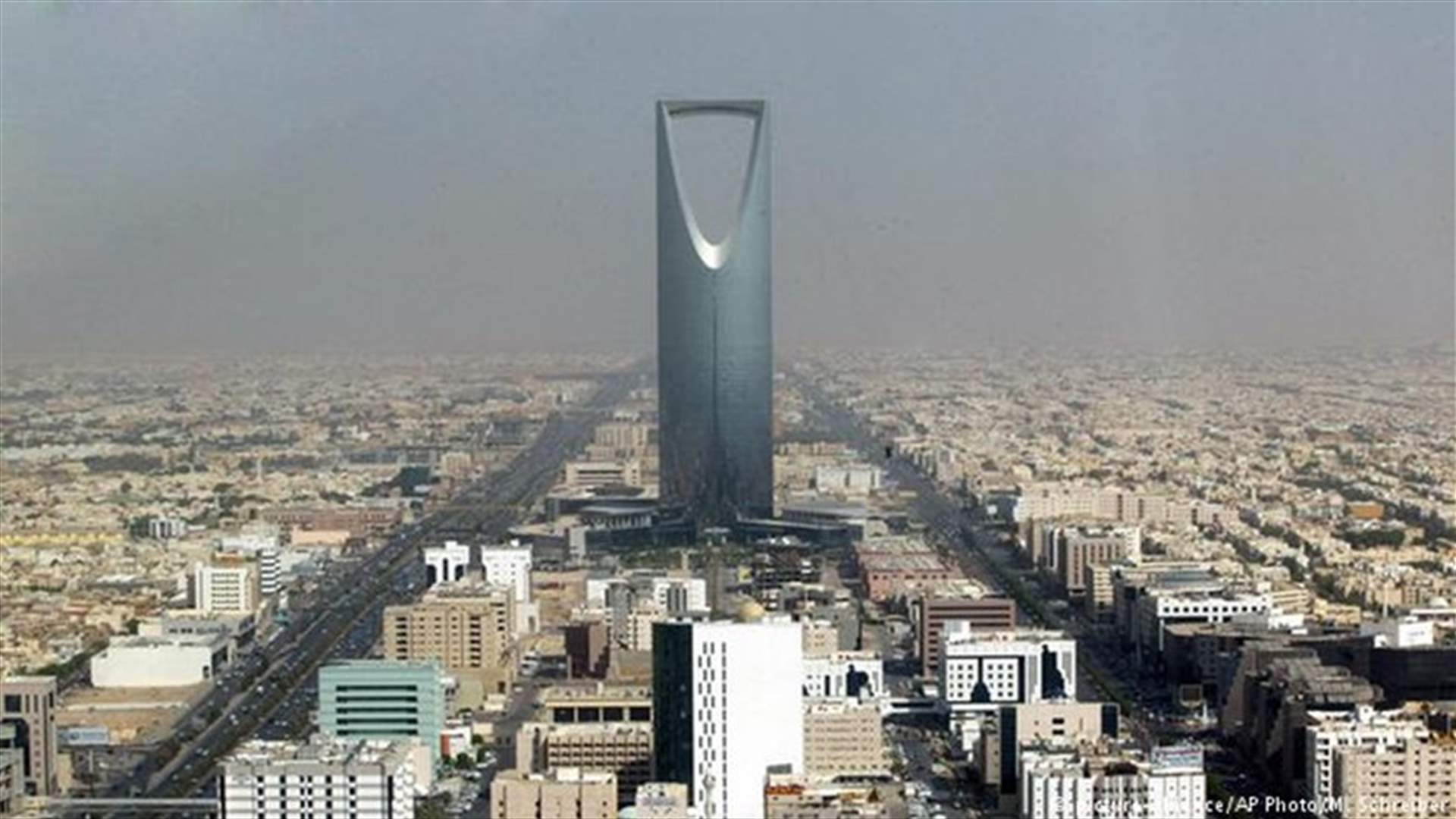 السعودية تؤكد تدمير الصاروخ البالستي الذي أُطلِق باتجاهها...وتداول فيديو يظهر لحظة اعتراضه