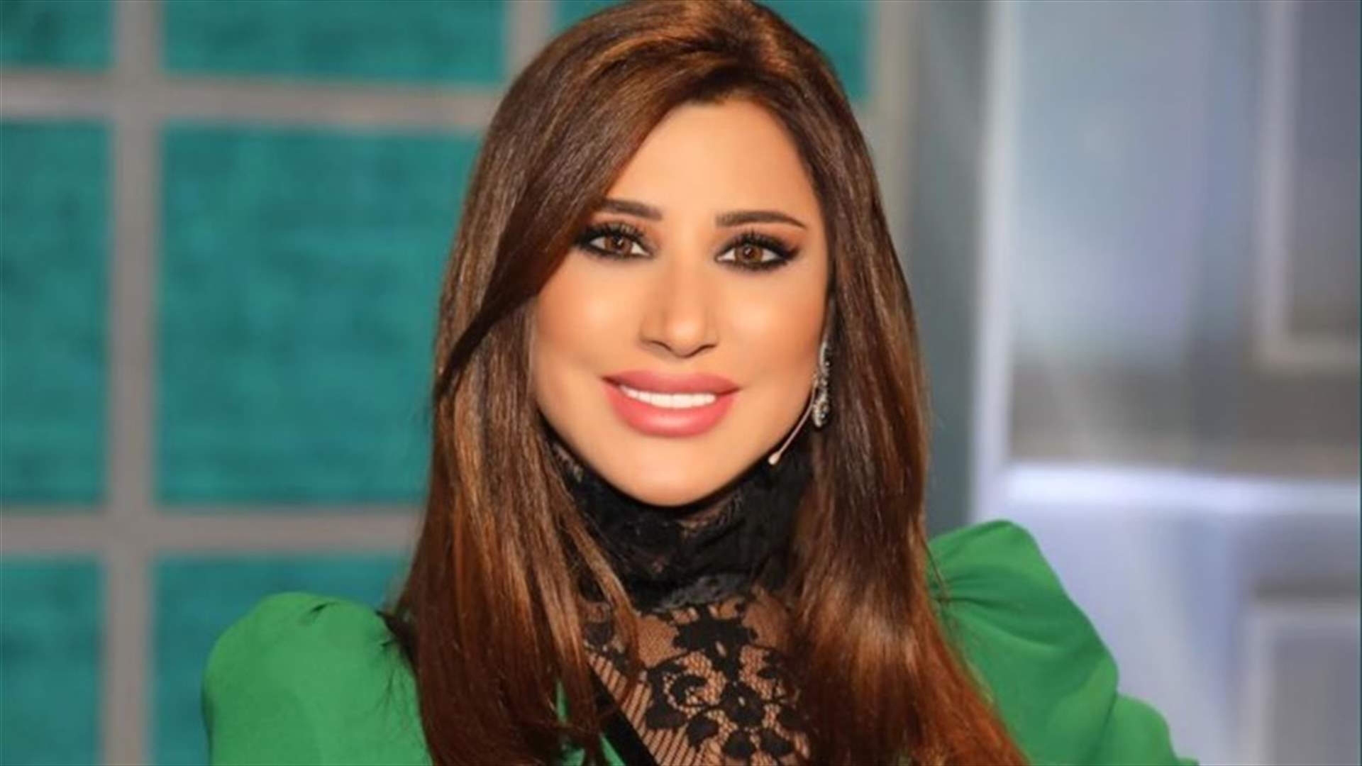 نجوى كرم لإيلي صعب: "التواضع بيت النجاح وشو كتار اللي بيضيعوا العنوان"