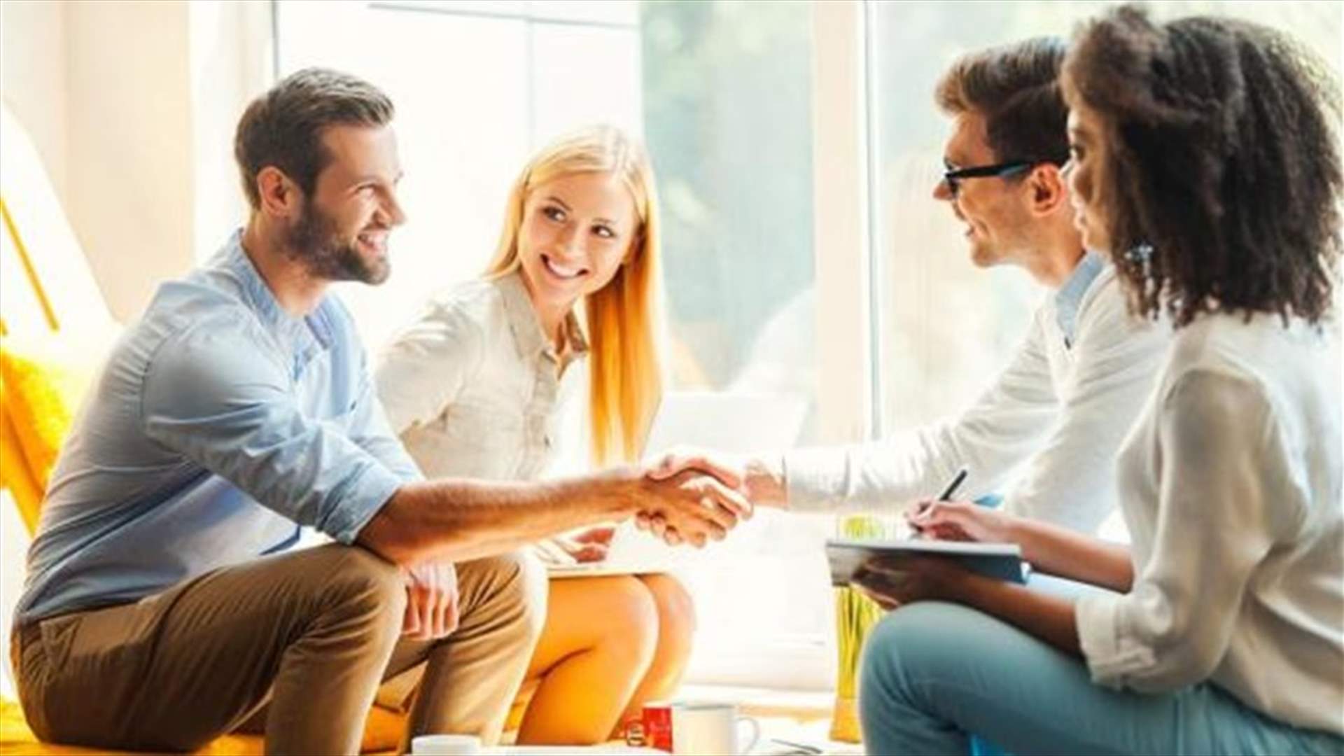 هل تنسى أسماء الآخرين وتقع في مواقف حرجة؟ اتبع هذه الخطوات