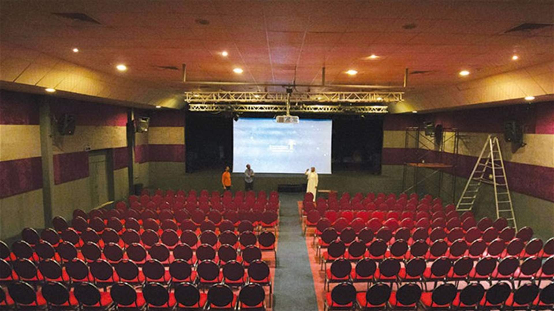 Saudi Arabia says cinemas will be allowed from early 2018