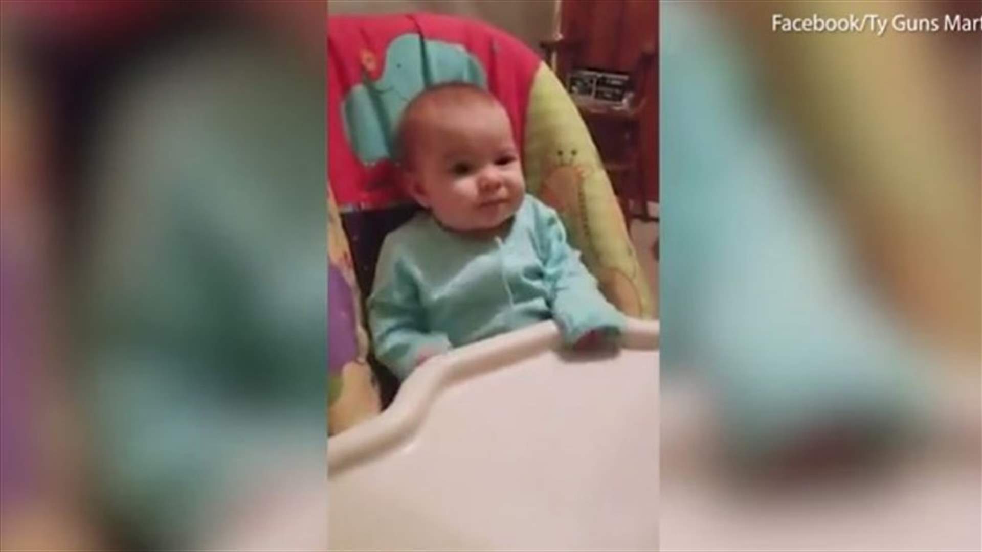 بالفيديو- ماذا فعلت هذه الطفلة عندما رأت حلوى التشيز كيك؟