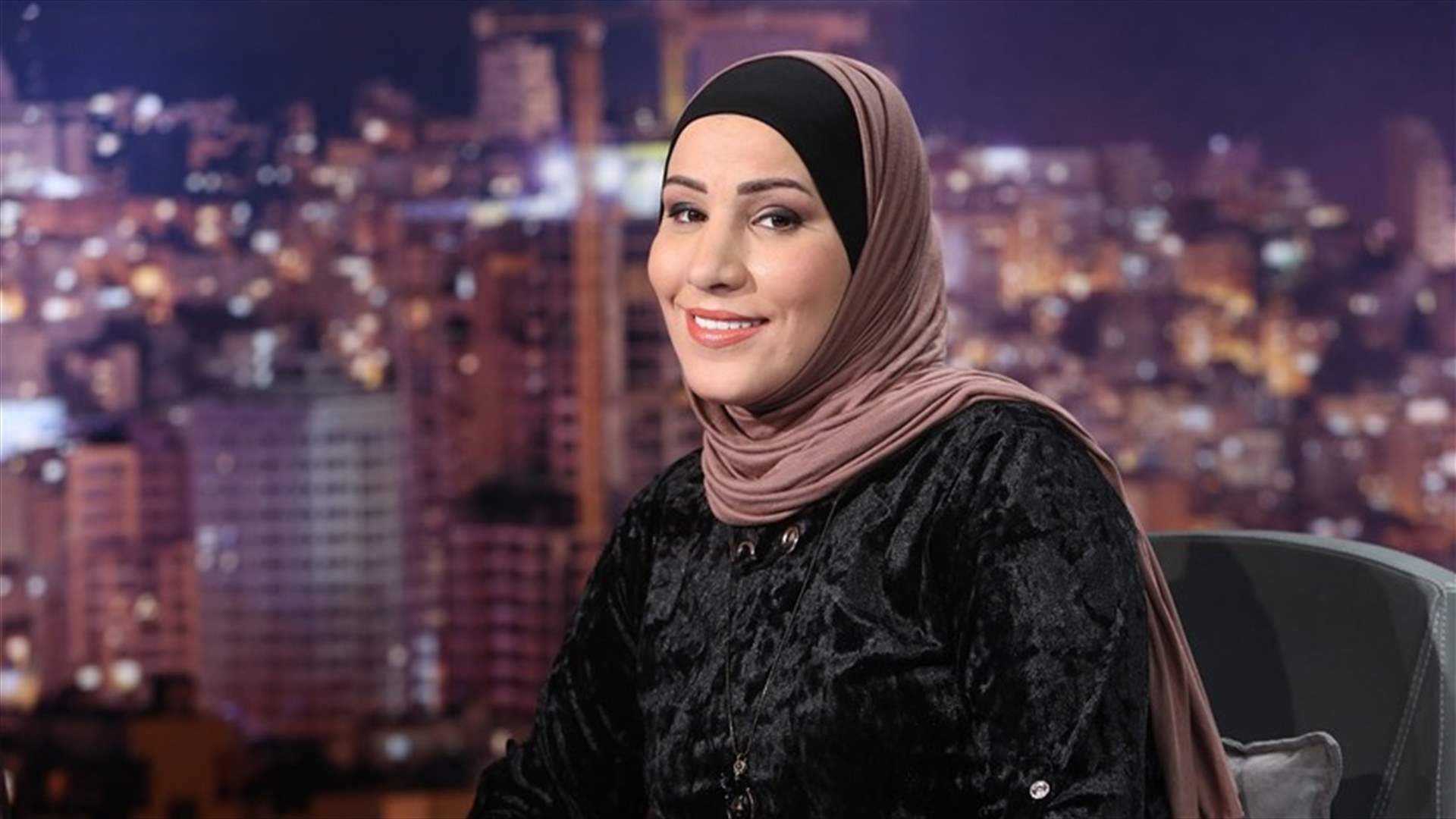 بالفيديو – نداء شرارة تتعرض للانتقادات من قبل جمهور إليسا!