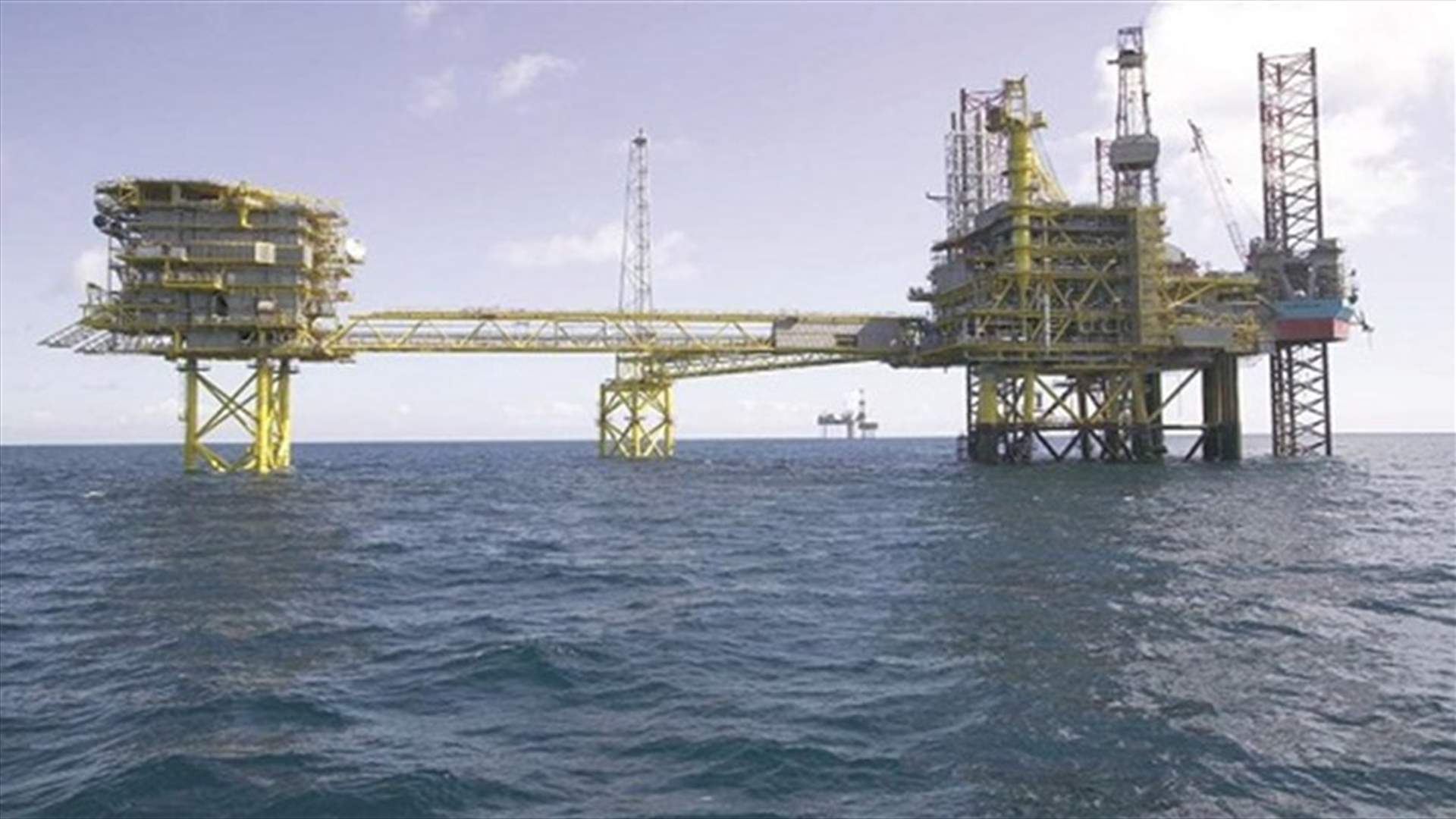 الأخبار: اصرار على اقرار البند المتعلق بالغاز قبل عيد الميلاد