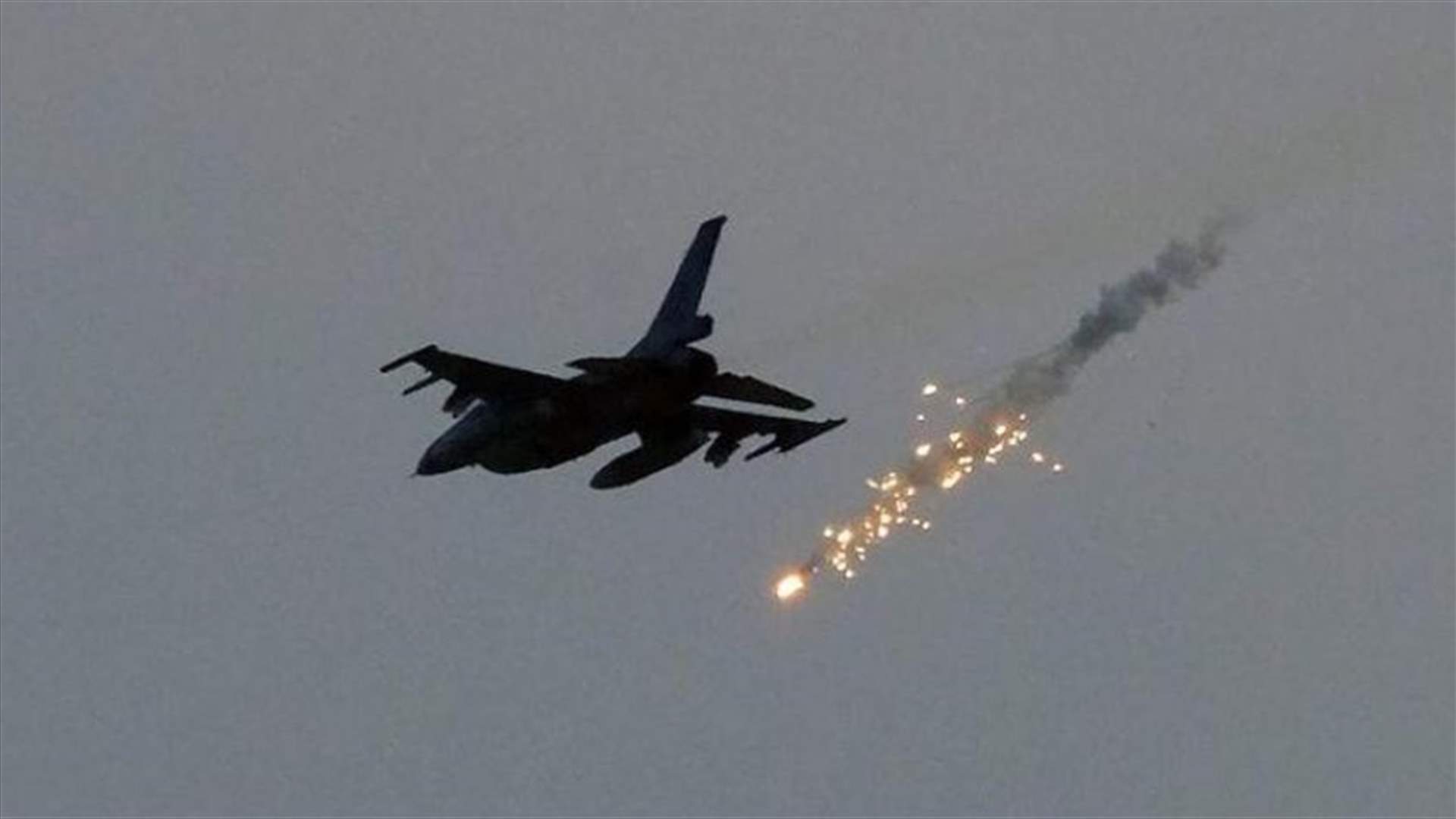 مقتل 14 مدنيا في غارة للتحالف بقيادة السعودية على سوق بغرب اليمن