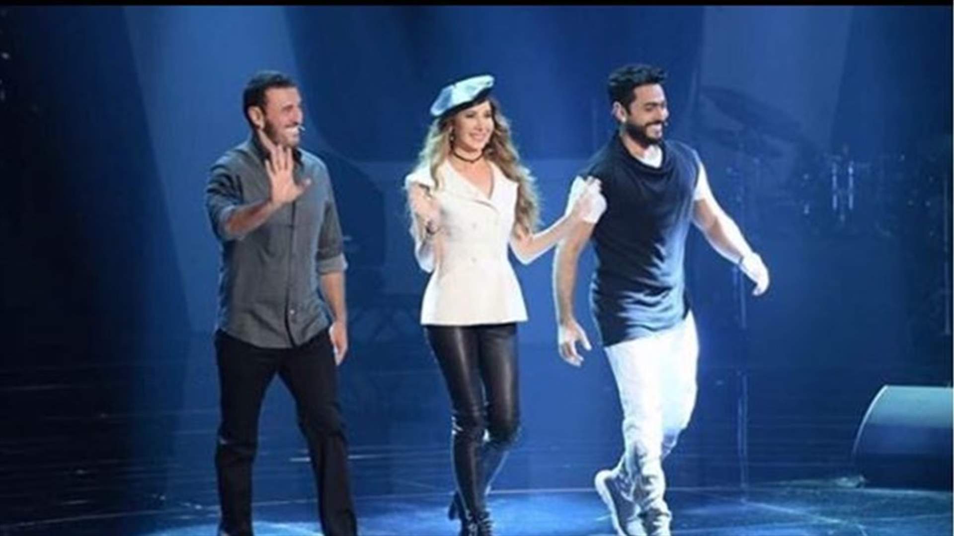 "ذا فويس كيدز": تامر حسني يتخلّى عن سياسة التأني، فهل تشكل مواهب فريقه خطراً على نانسي وكاظم؟