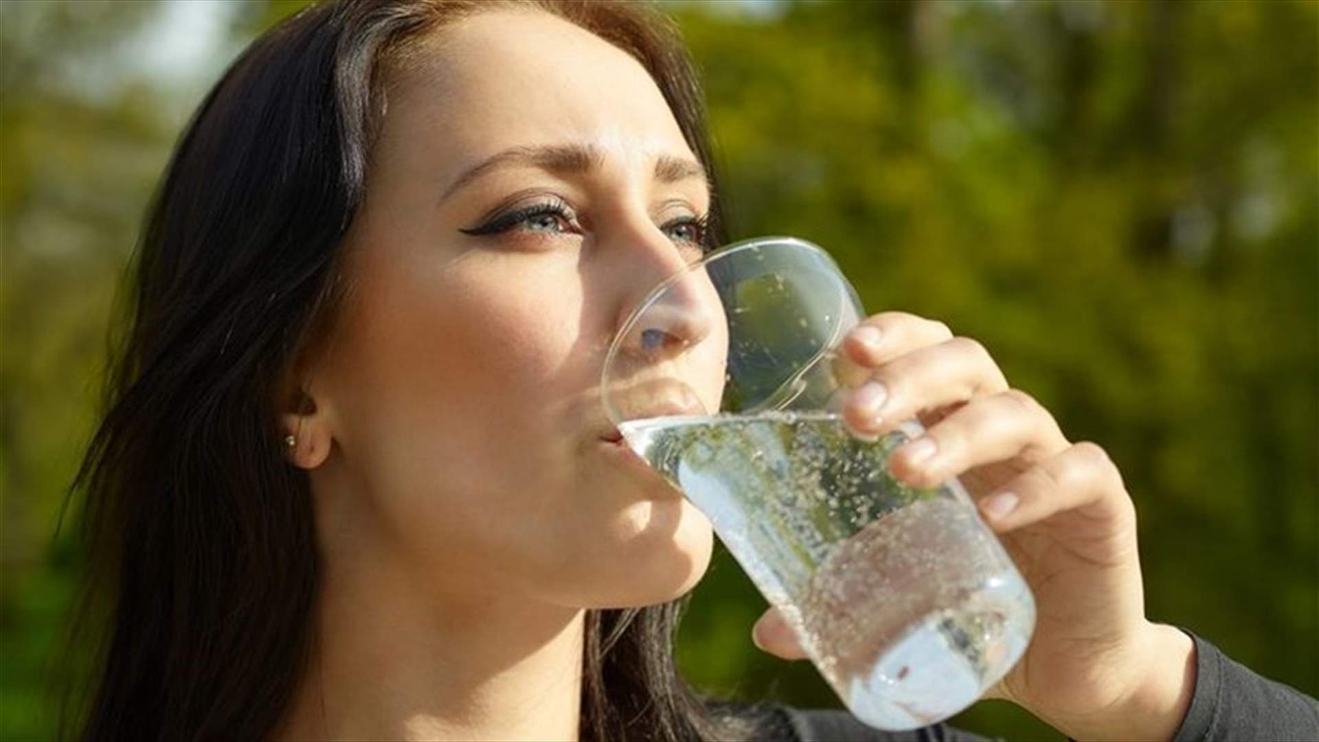 "صيام الماء" حمية تنتشر بين الناس لخسارة الوزن... إليكم مخاطرها!