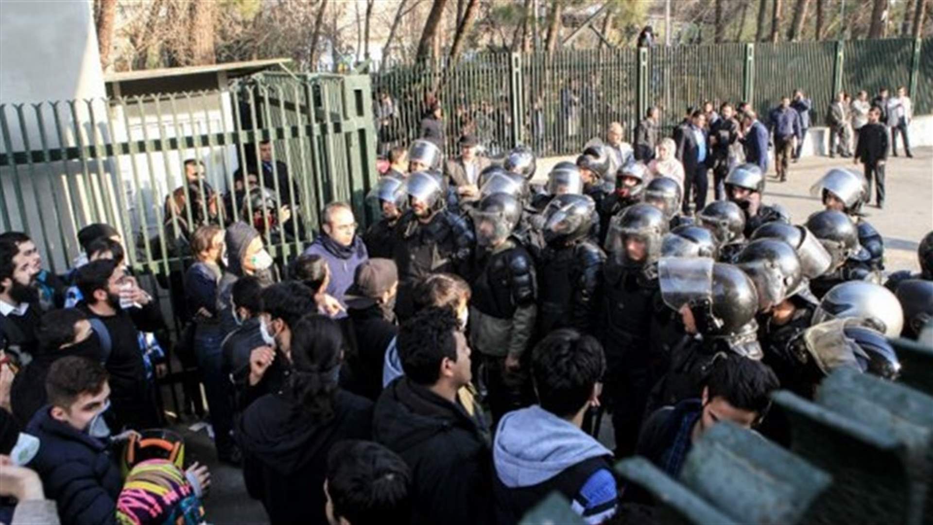 تسعة قتلى في تظاهرات في ايران ليلا