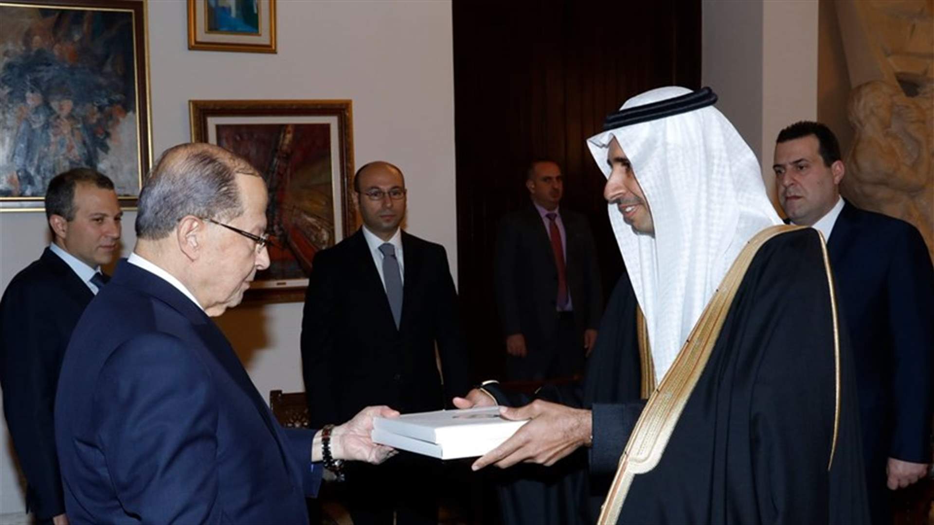 بالصورة - الرئيس عون يتسلّم أوراق إعتماد السفير السعودي