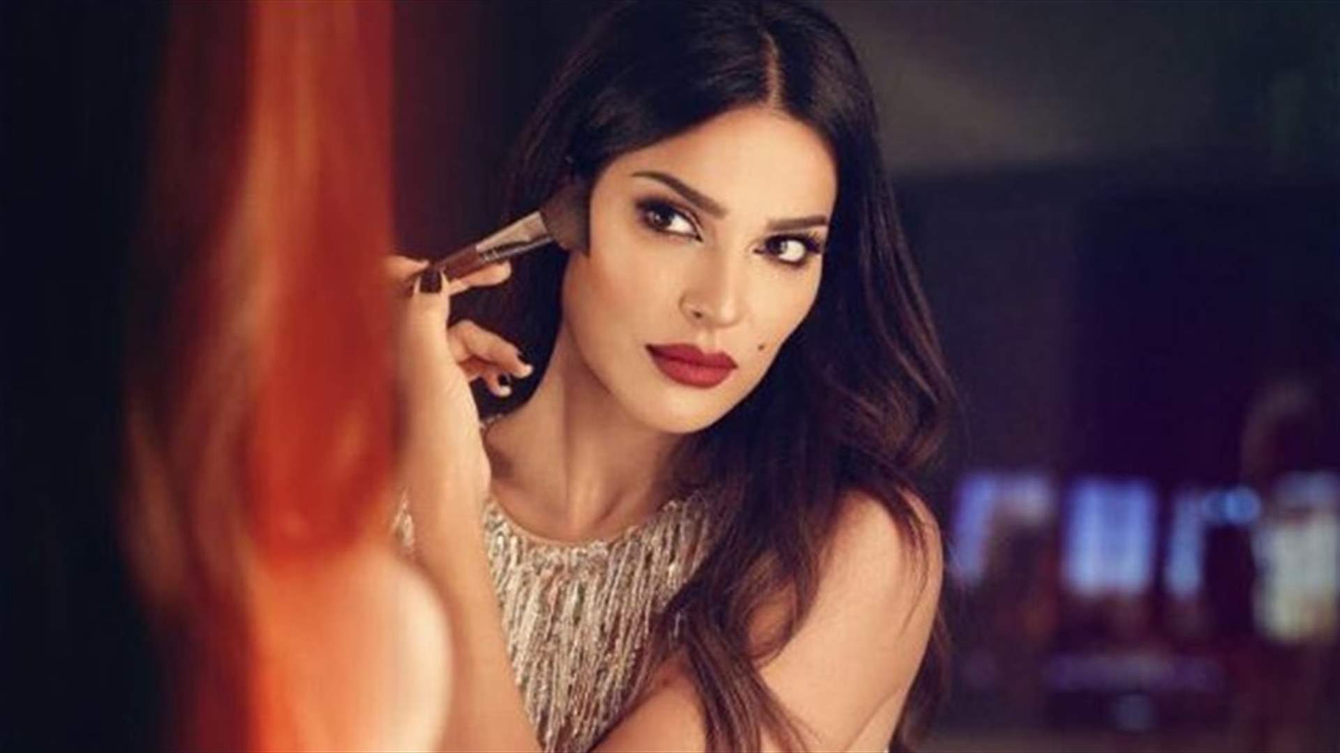 بين سنّ زوجها وشبه إبنتها لها.. أسرار حياة نادين نسيب نجيم العائلية