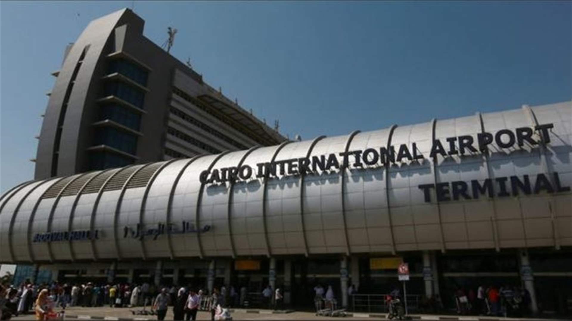 Russia resumes civilian flights to Cairo