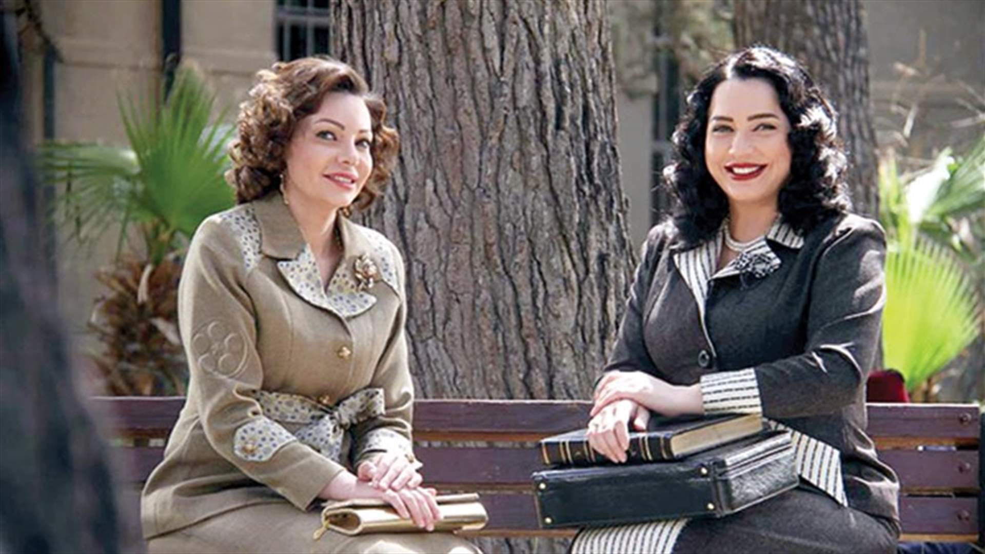 بالصور: الجمهور ينتقد زوج نجمة "باب الحارة".. ما السبب؟