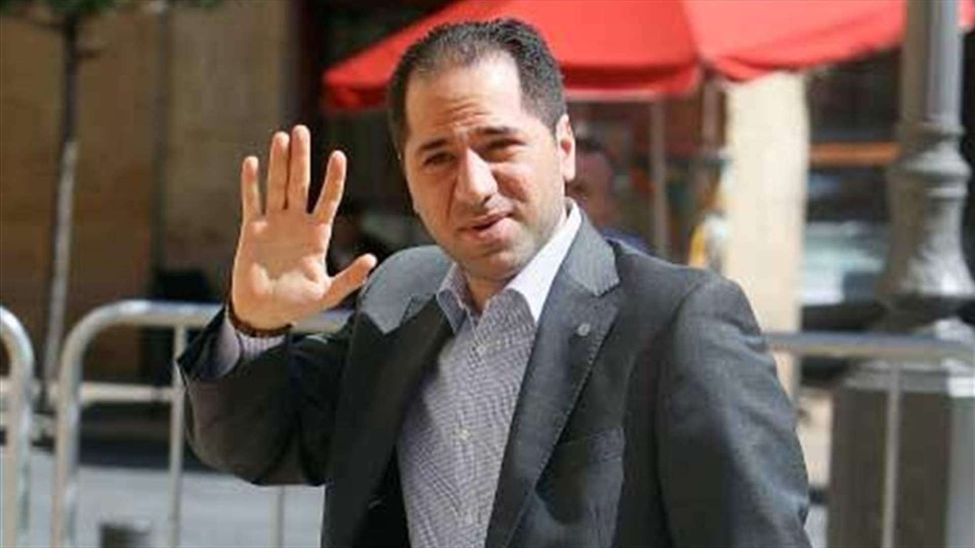 الاخبار: الجميّل يحاور جعجع...هل يتخلّى عن حلفائه الجدد؟